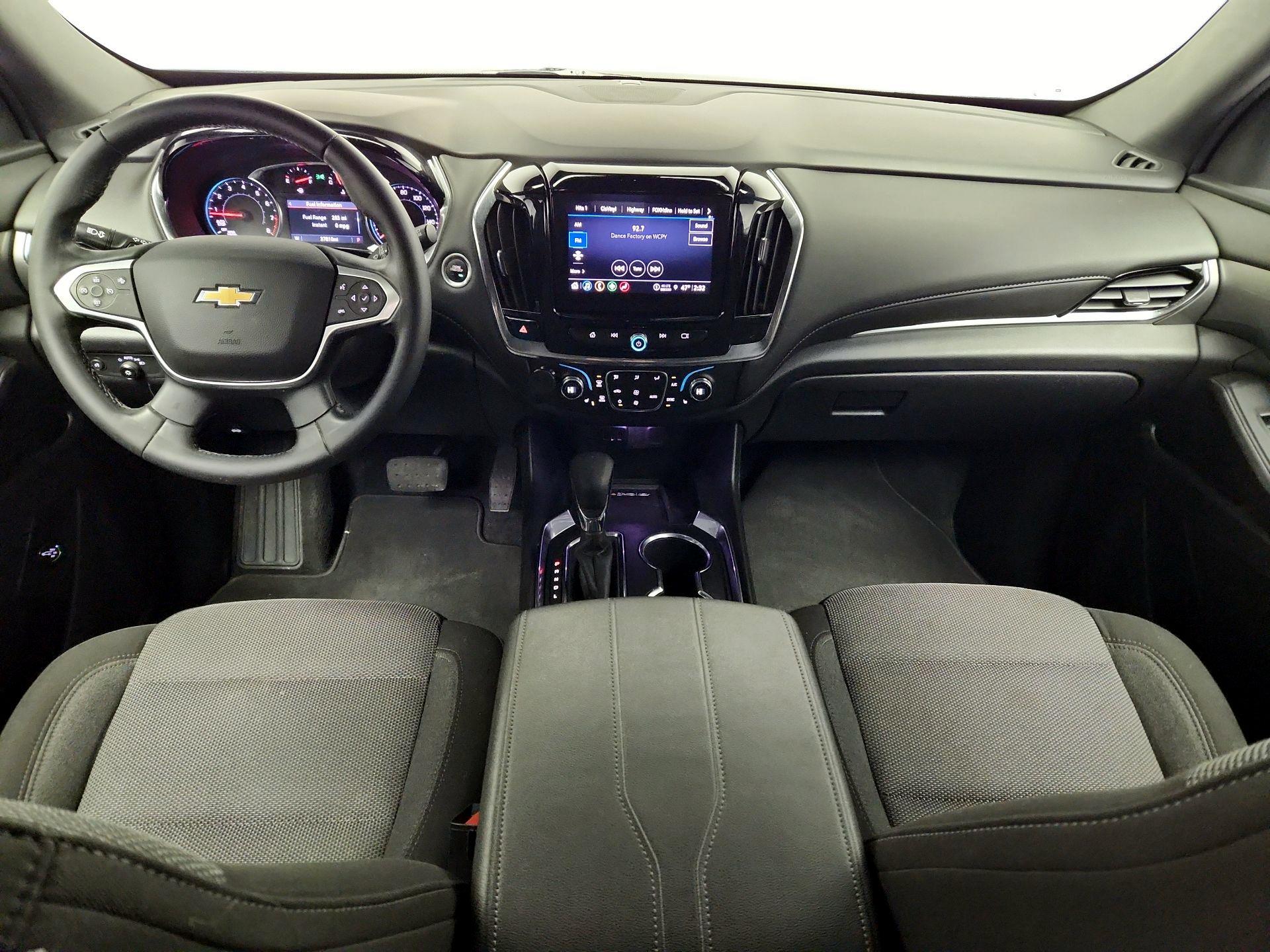 Thumbnail: 2023 Chevrolet Traverse - 9