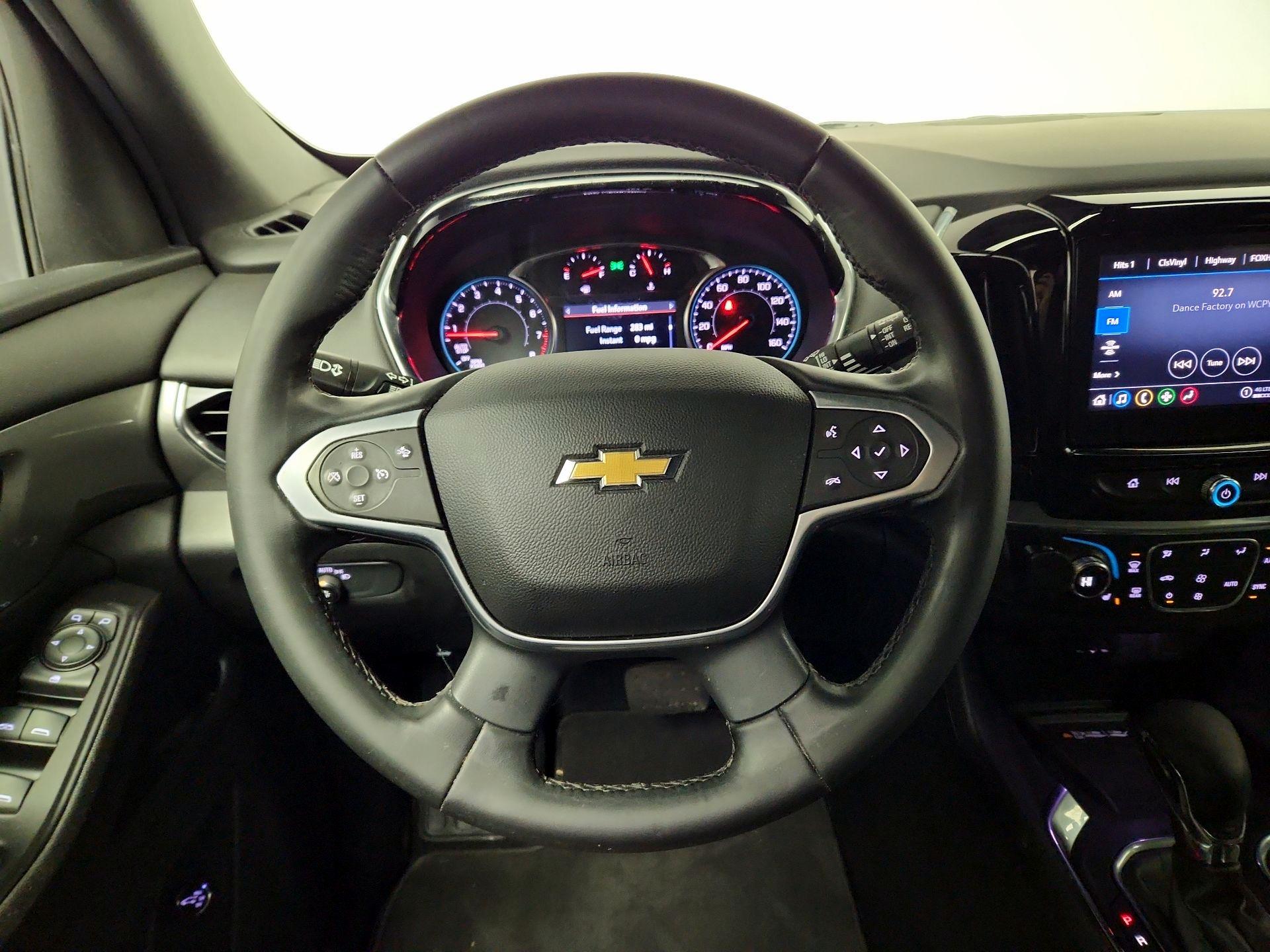 Thumbnail: 2023 Chevrolet Traverse - 10