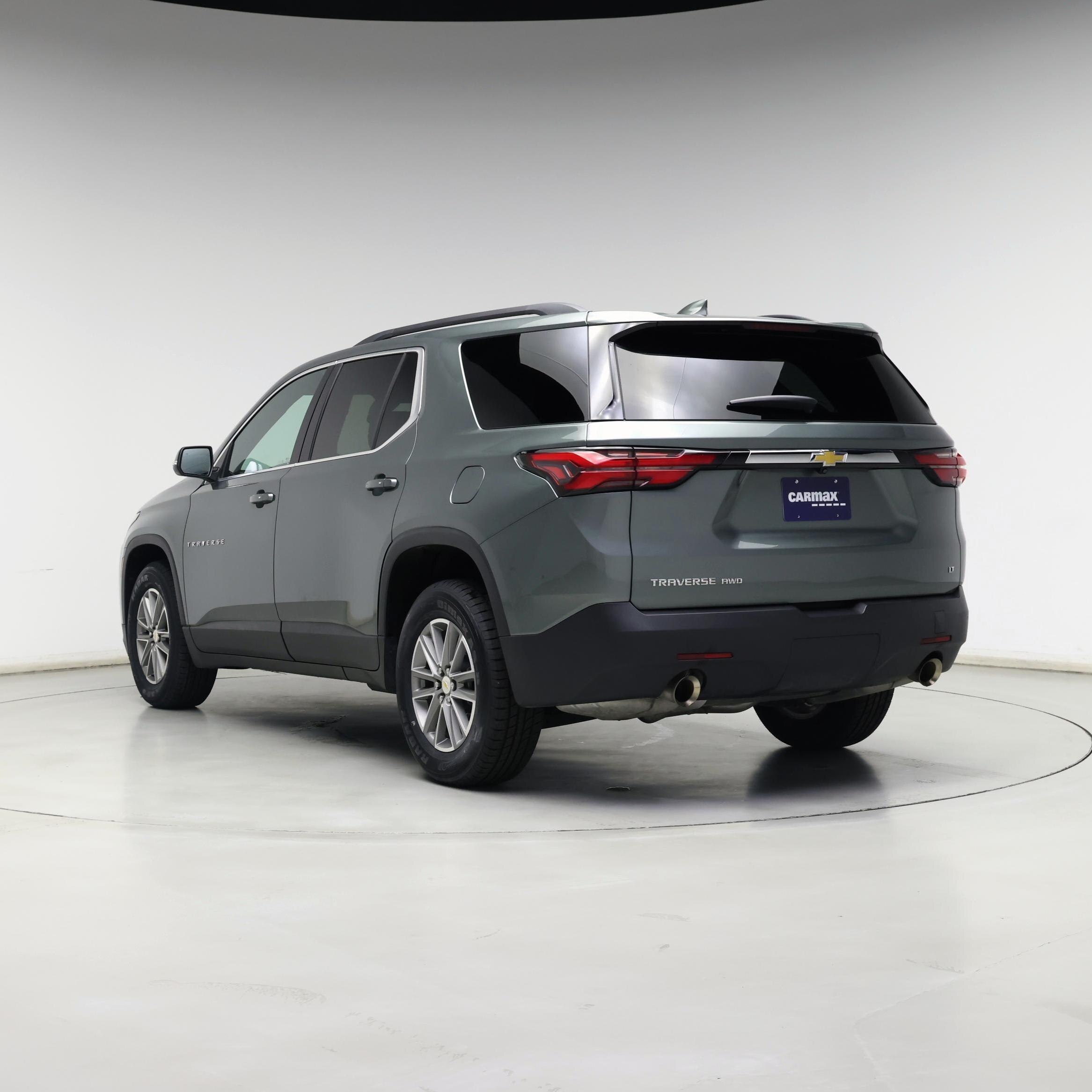 Thumbnail: 2023 Chevrolet Traverse - 2