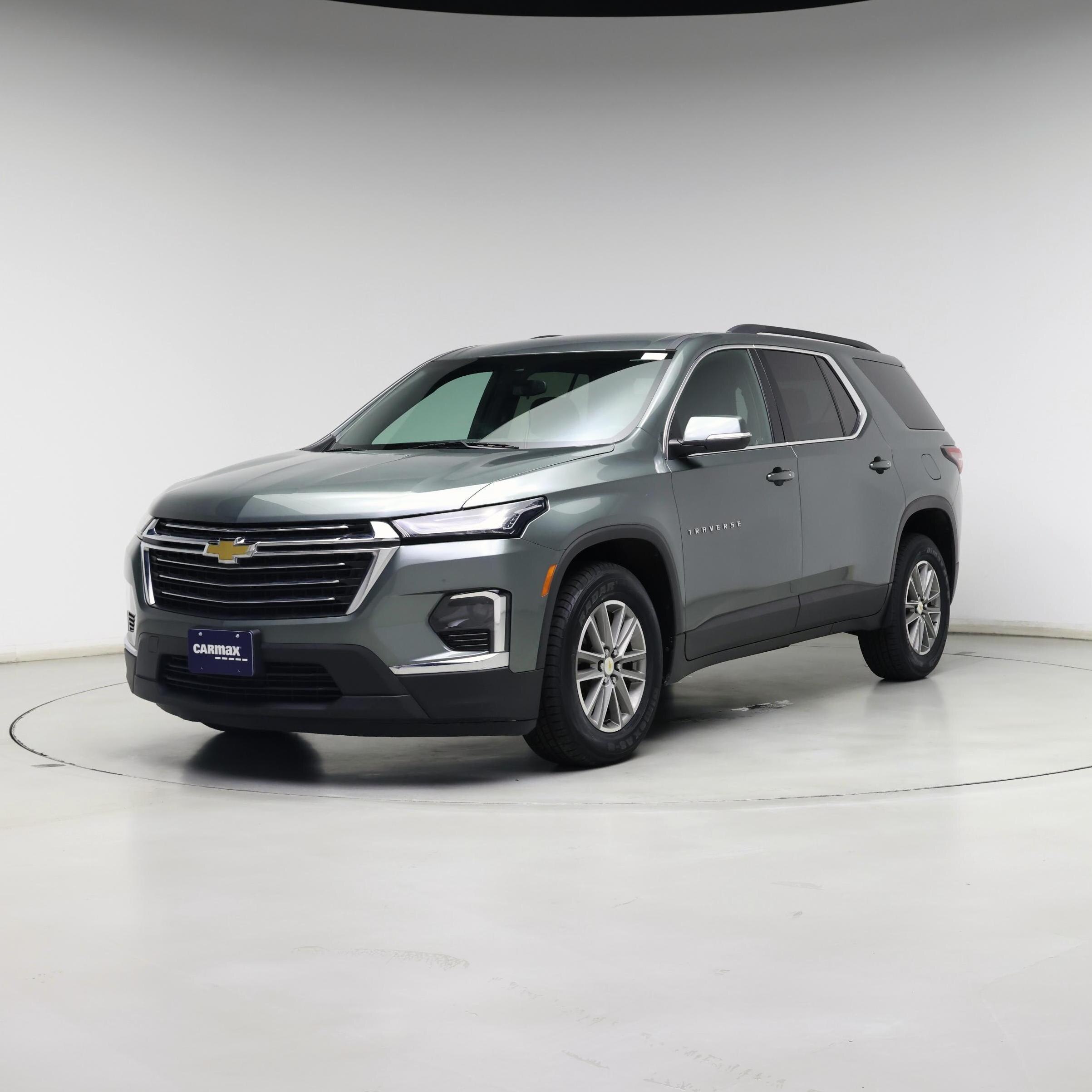 Thumbnail: 2023 Chevrolet Traverse - 4