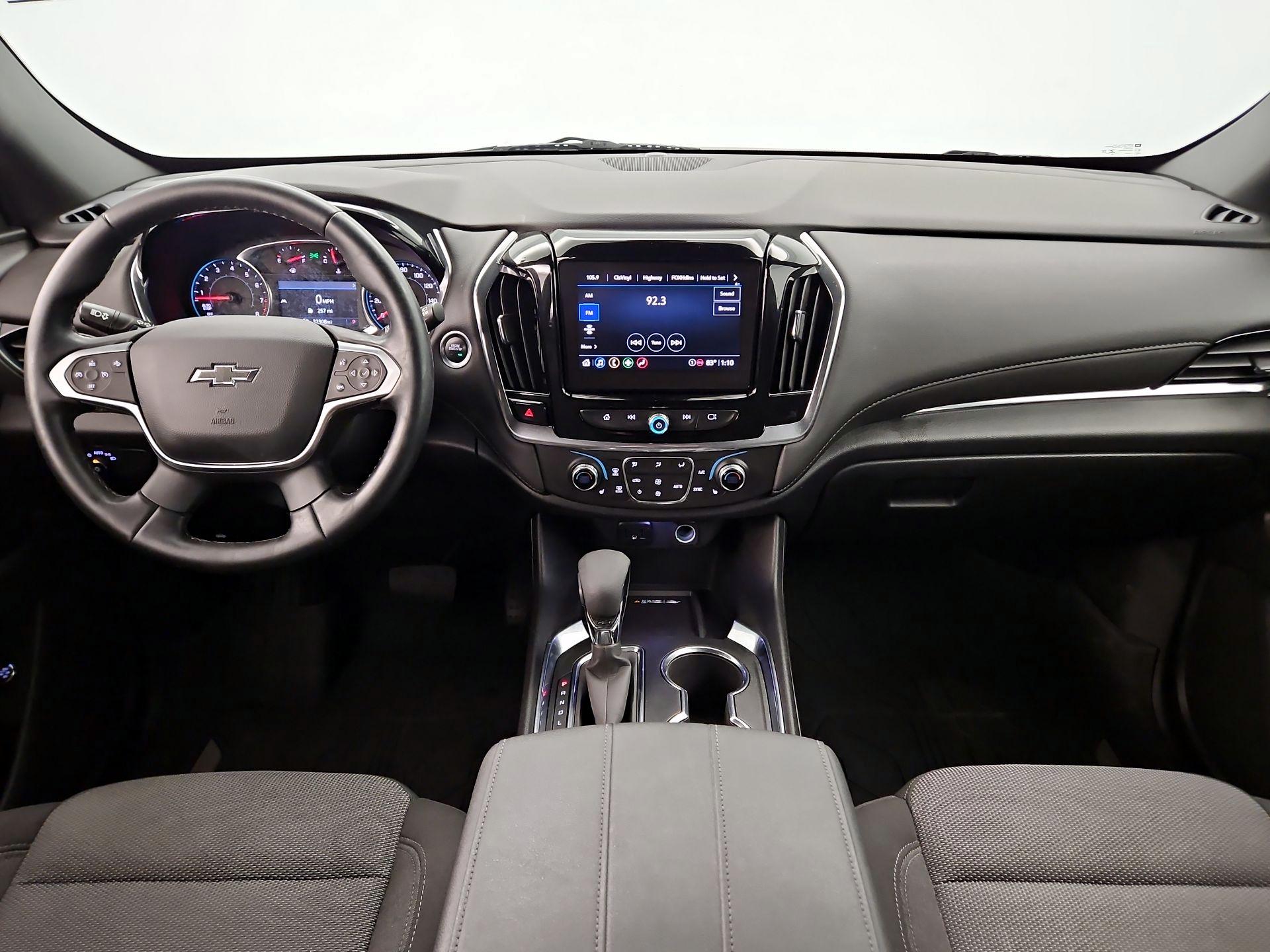 Thumbnail: 2023 Chevrolet Traverse - 9