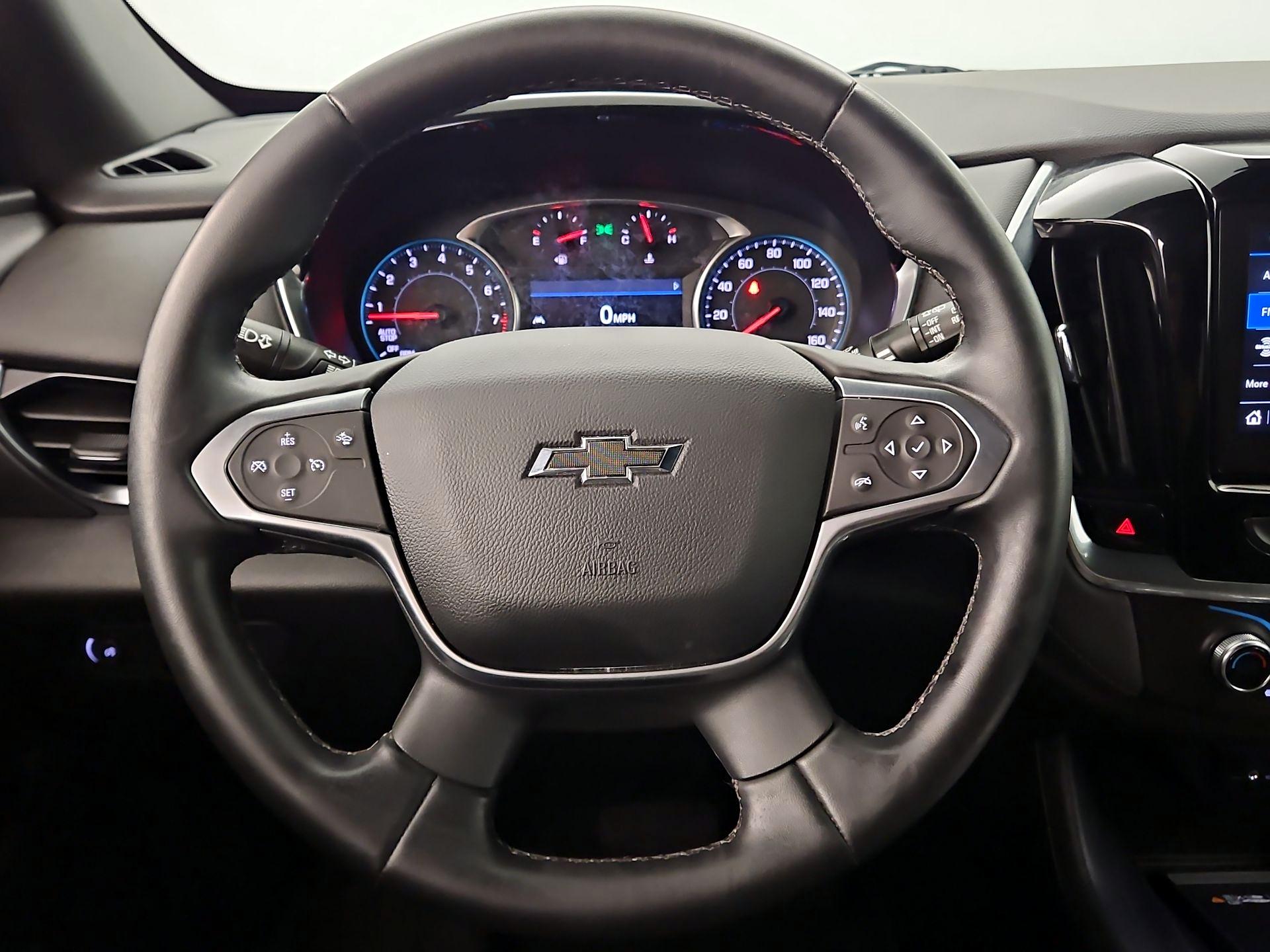 Thumbnail: 2023 Chevrolet Traverse - 10