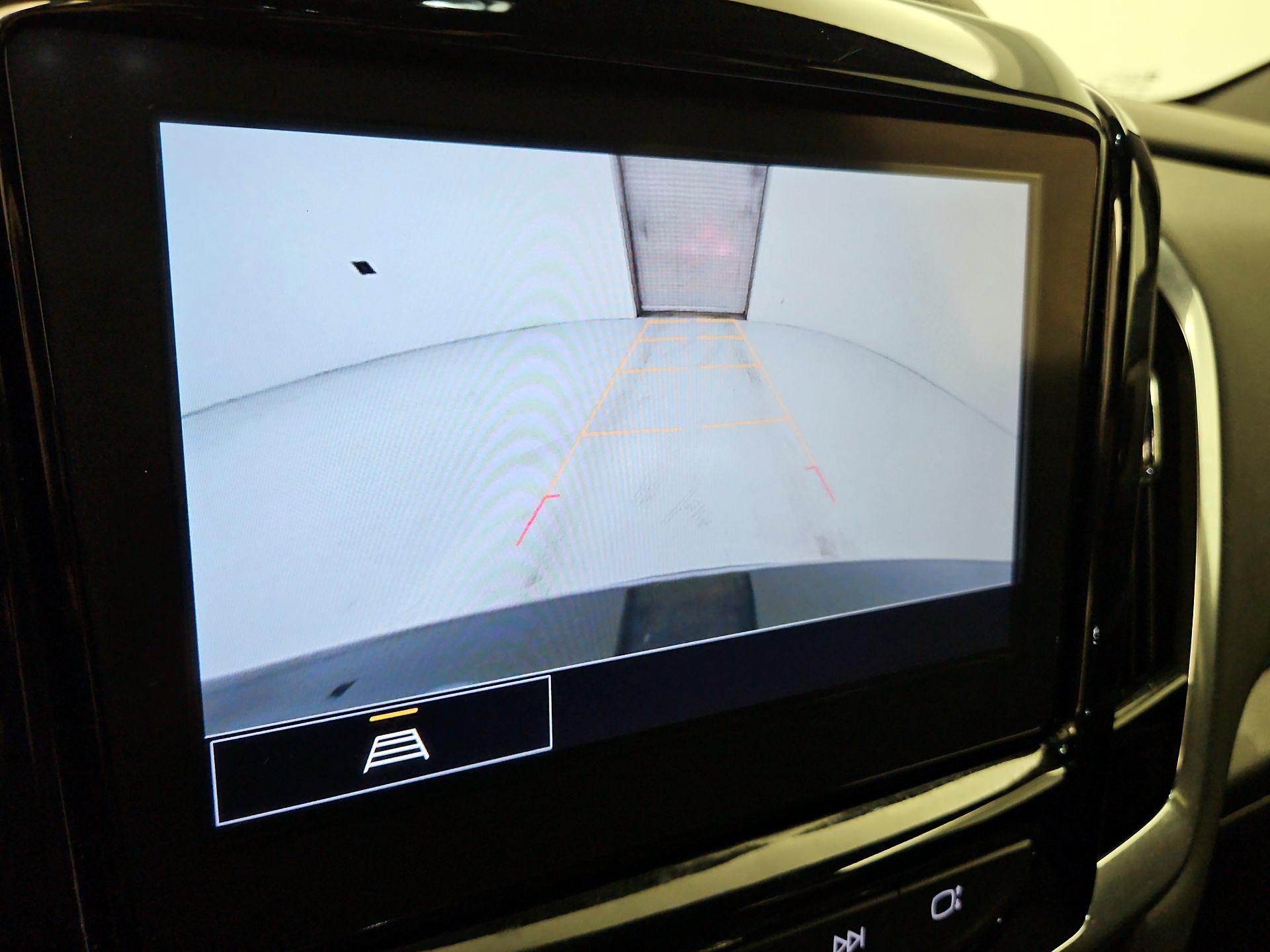 Thumbnail: 2023 Chevrolet Traverse - 14