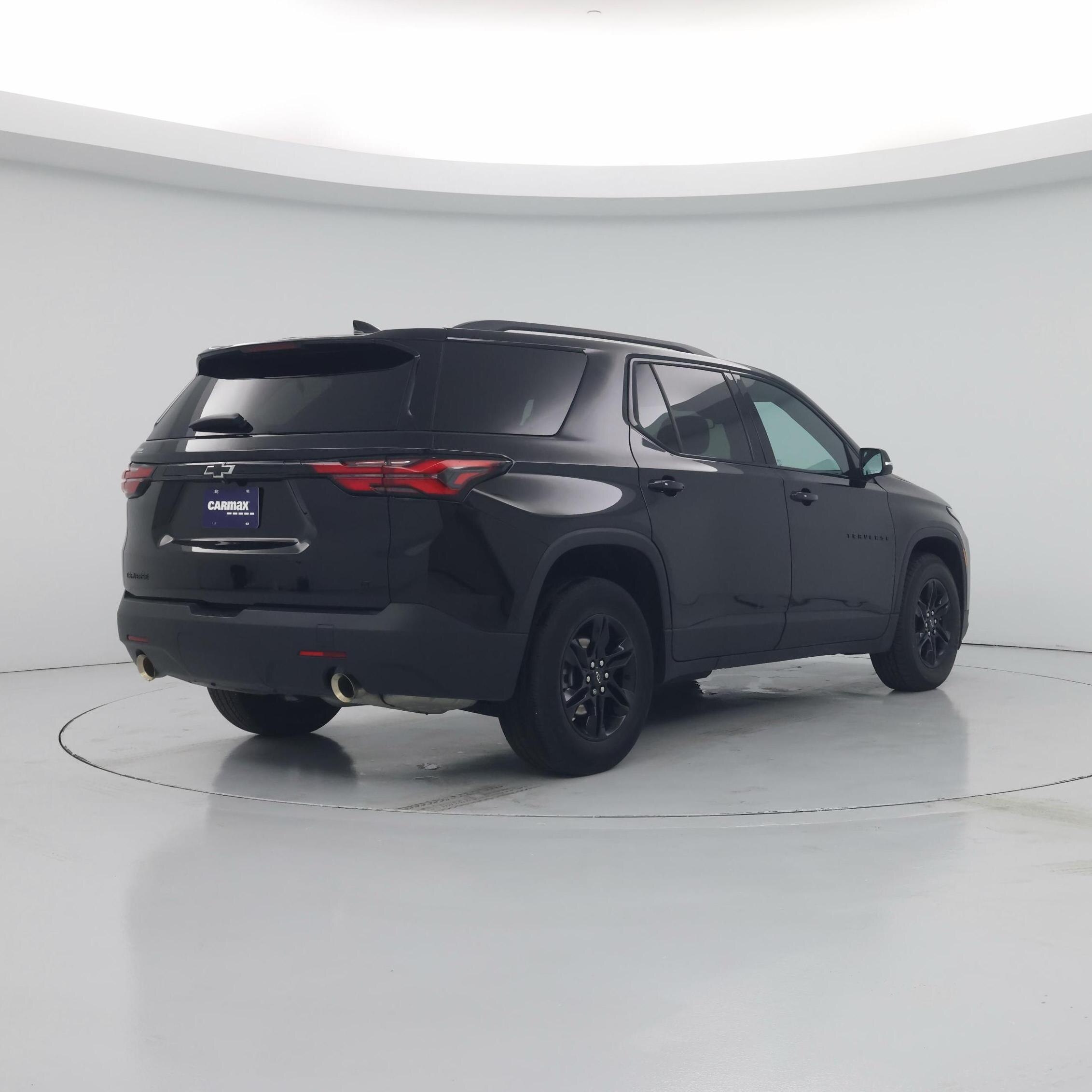 Thumbnail: 2023 Chevrolet Traverse - 8