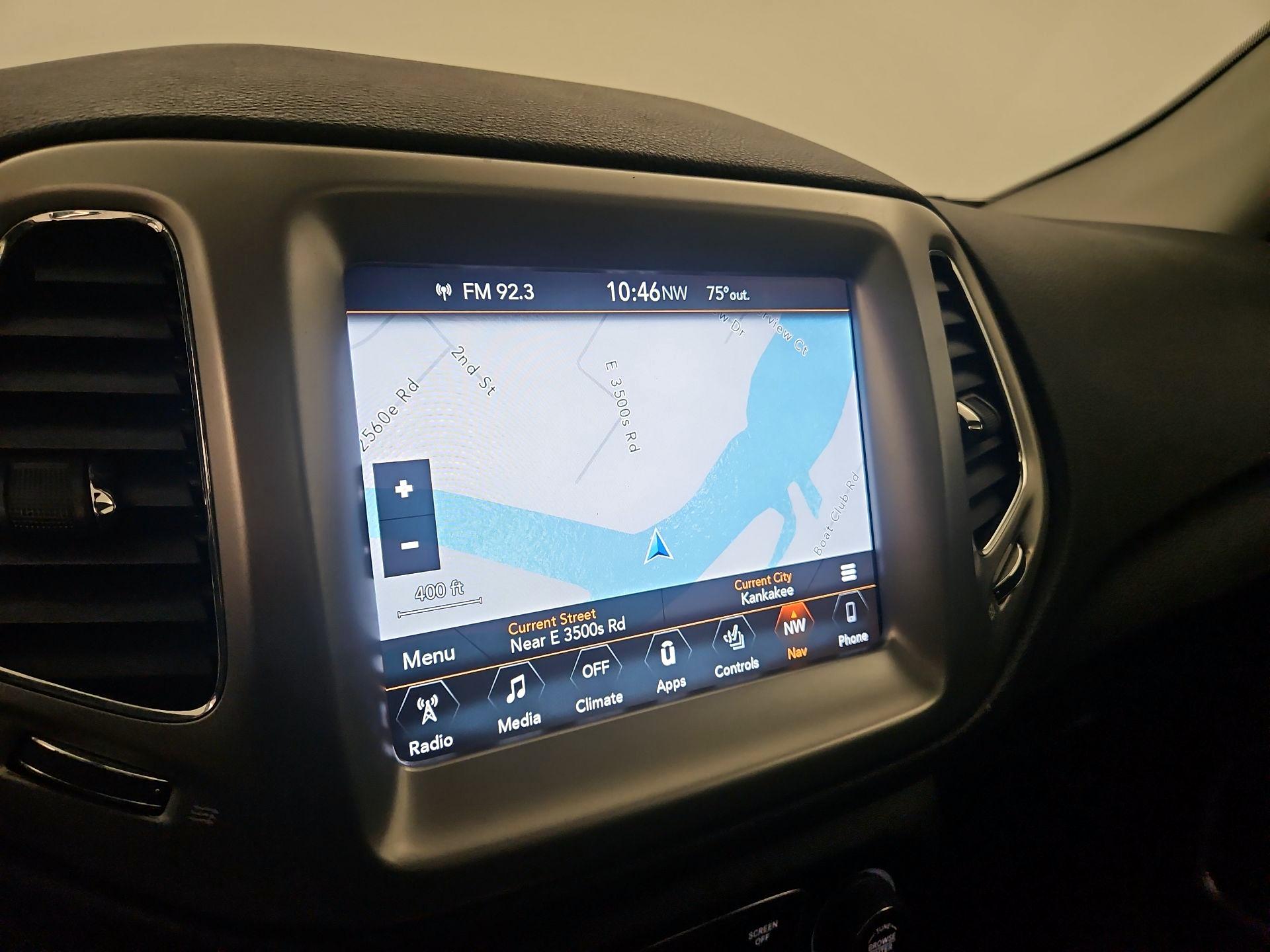 Thumbnail: 2017 Jeep Compass - 12