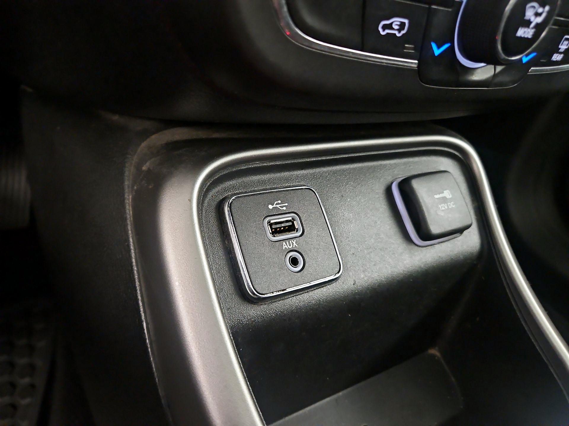 Thumbnail: 2017 Jeep Compass - 17