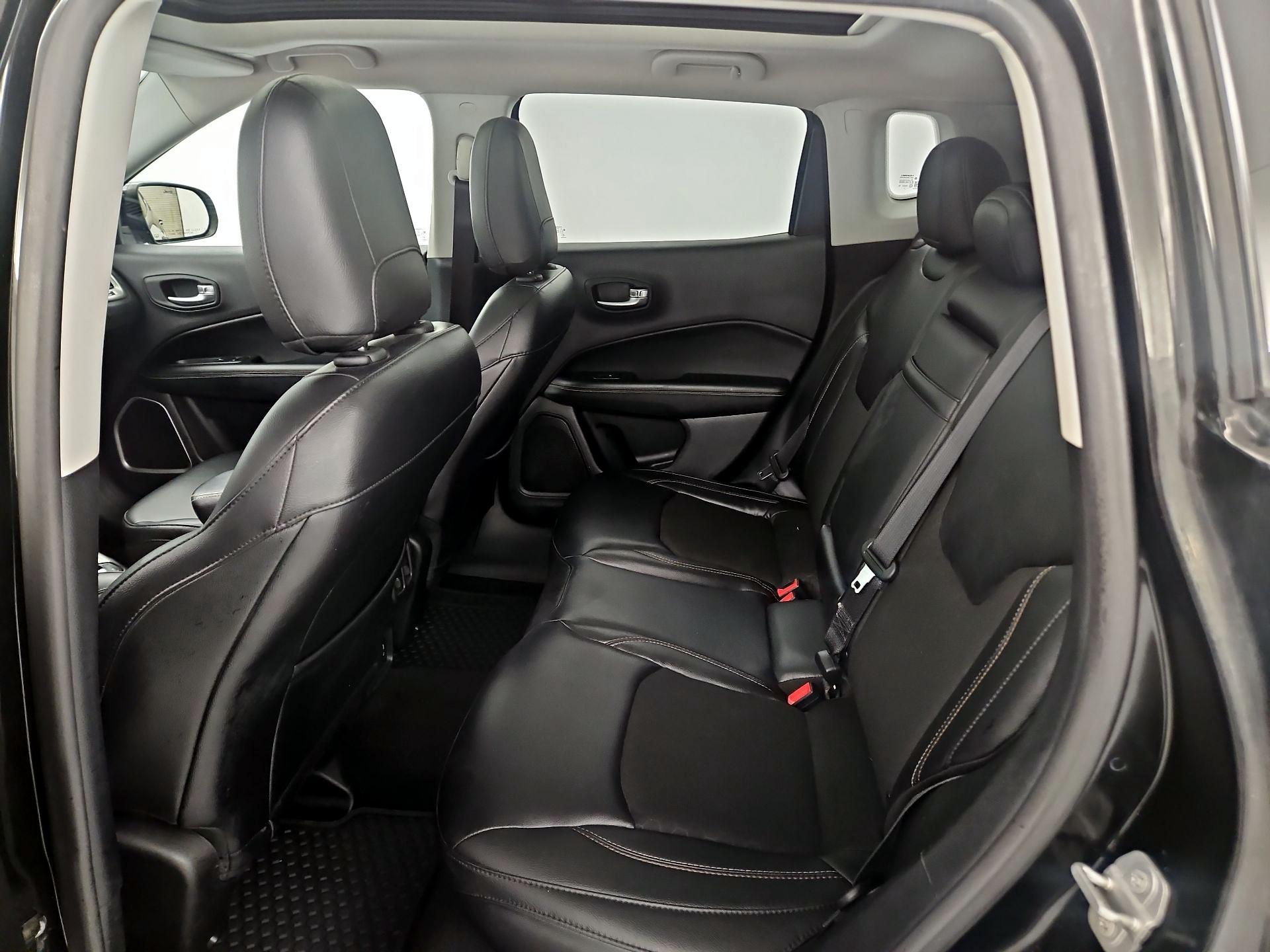 Thumbnail: 2017 Jeep Compass - 19