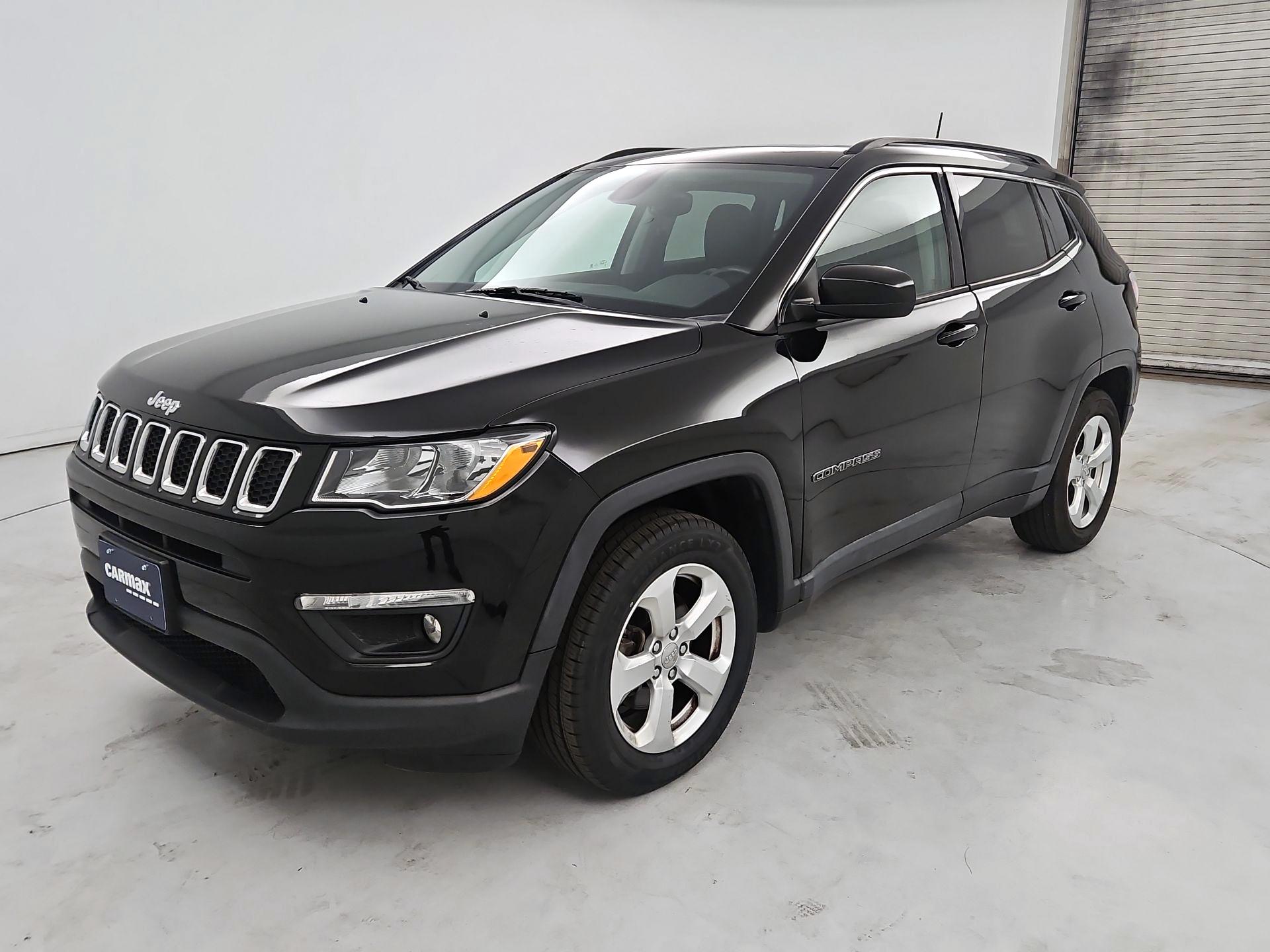 Thumbnail: 2017 Jeep Compass - 3