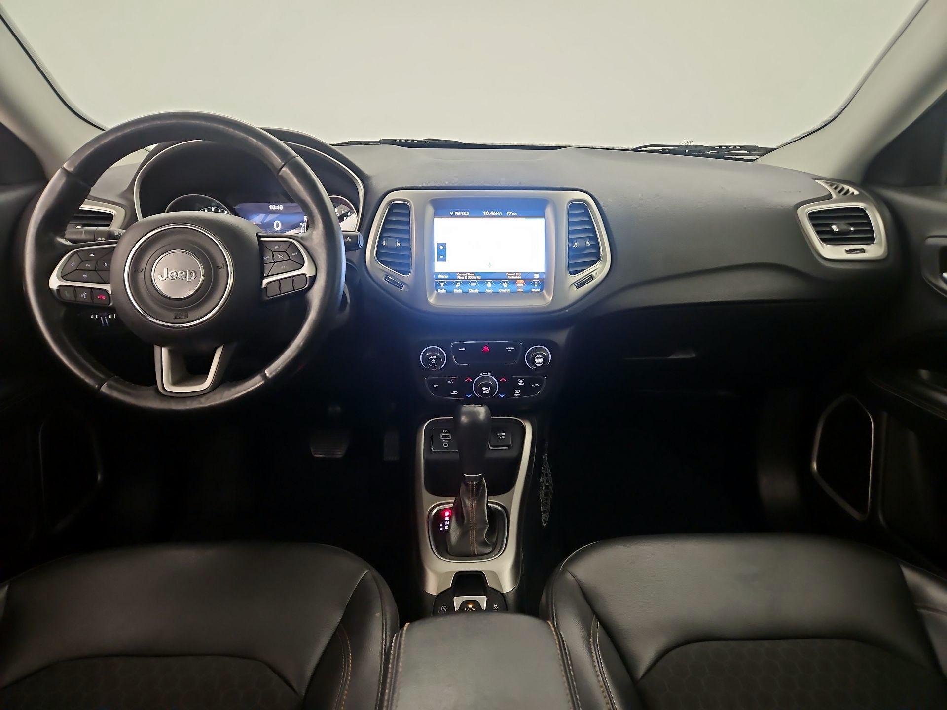 Thumbnail: 2017 Jeep Compass - 8