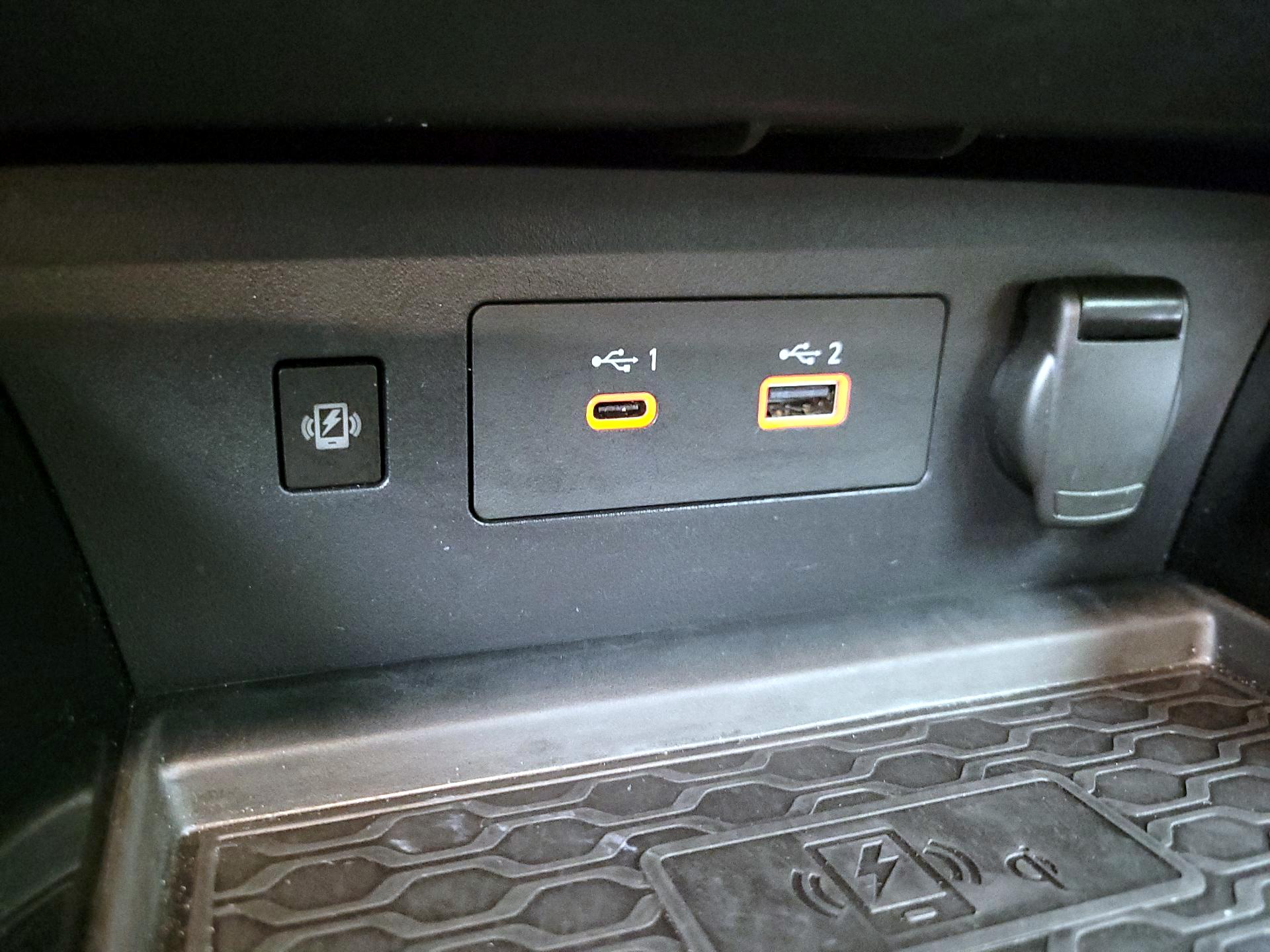 Thumbnail: 2023 Nissan Altima - 18