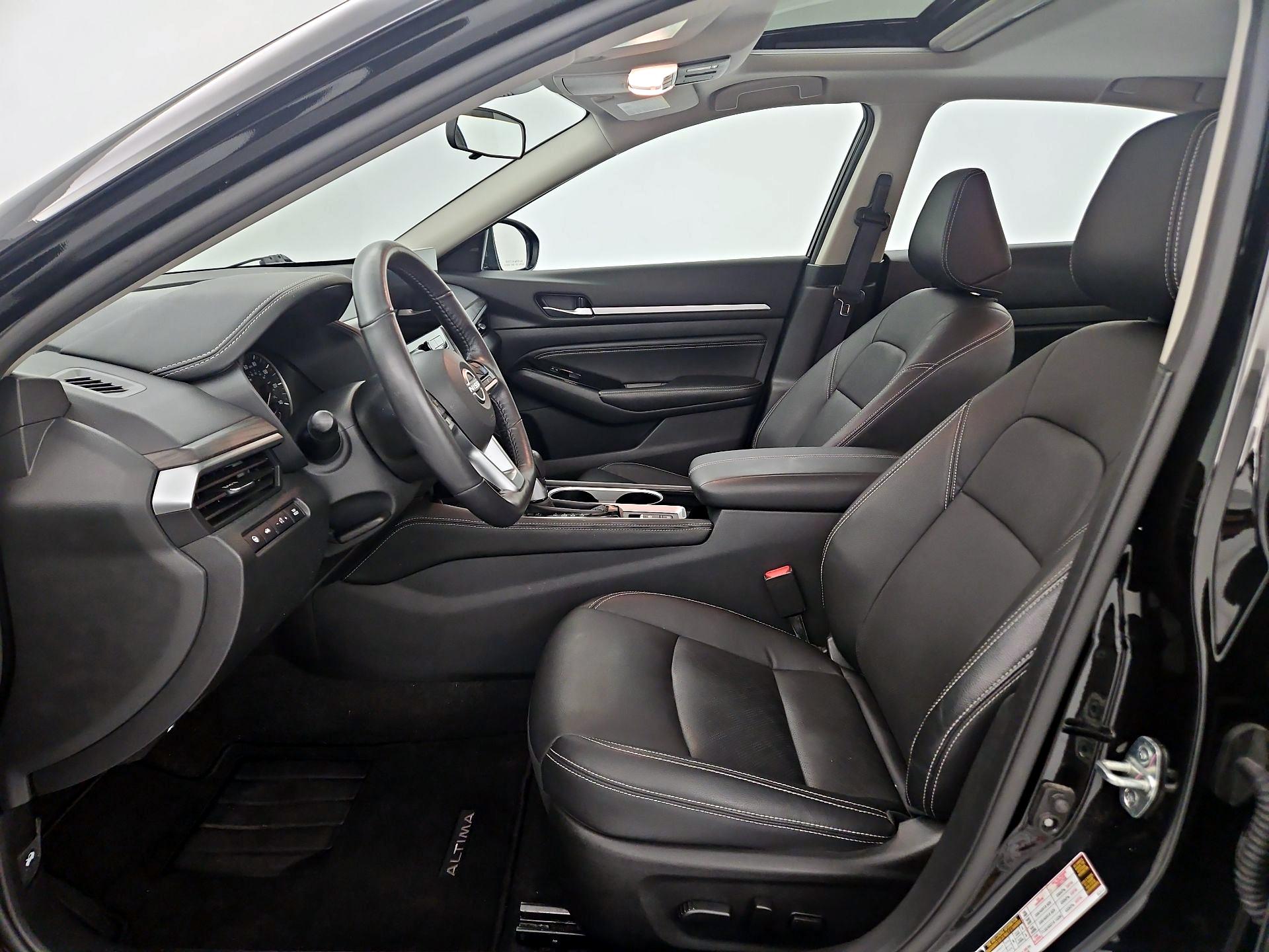 Thumbnail: 2023 Nissan Altima - 11