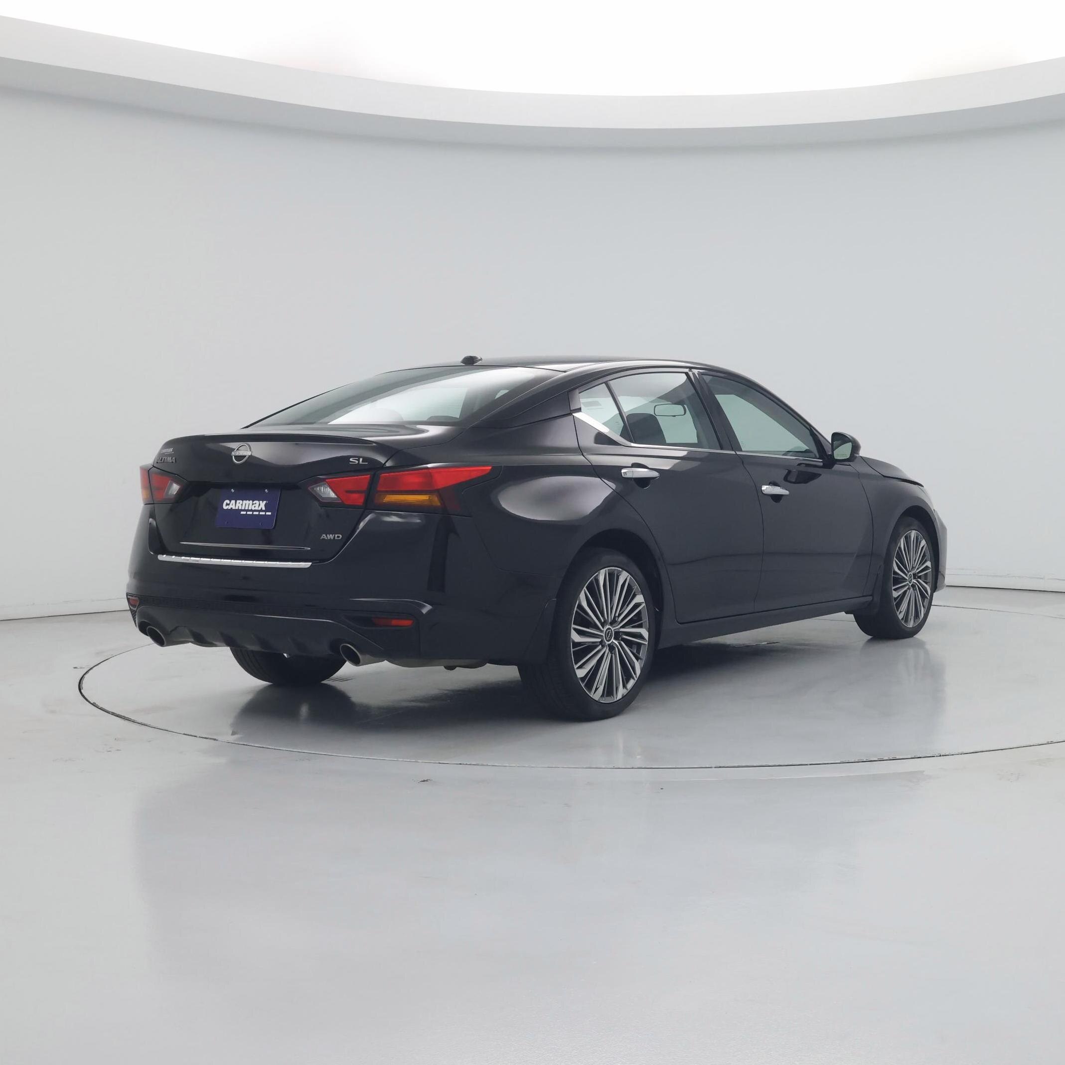 Thumbnail: 2023 Nissan Altima - 8