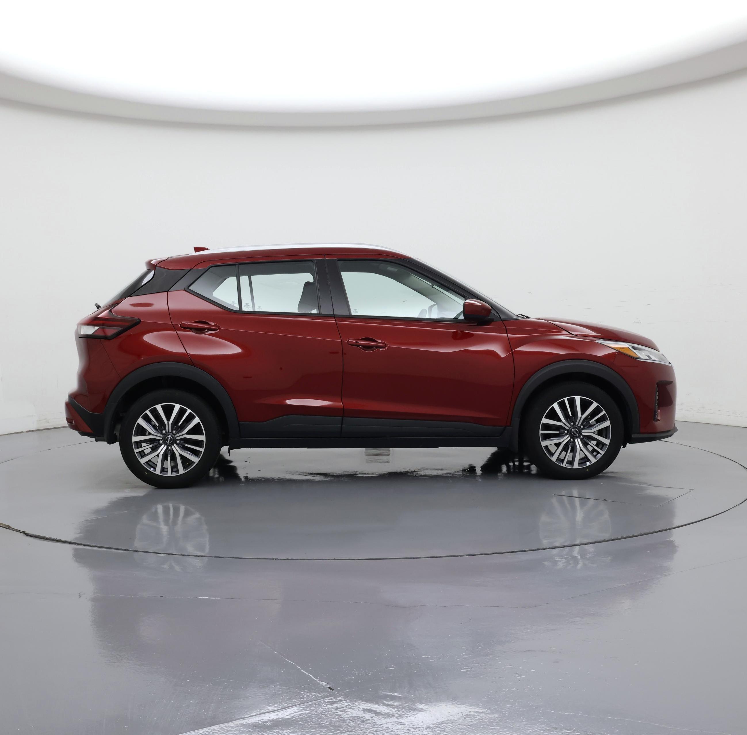 Thumbnail: 2024 Nissan Kicks - 7