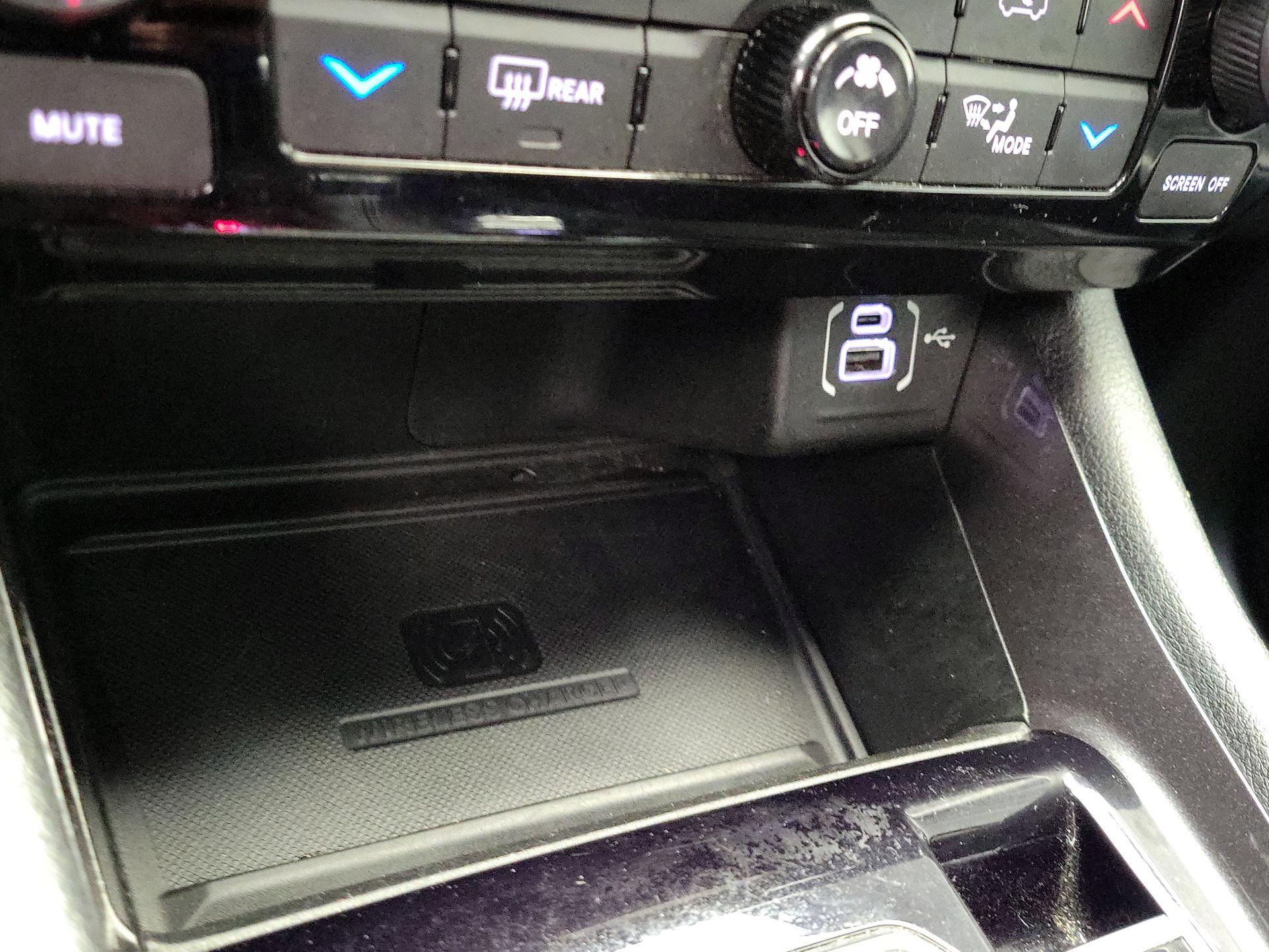 Thumbnail: 2022 Jeep Compass - 18