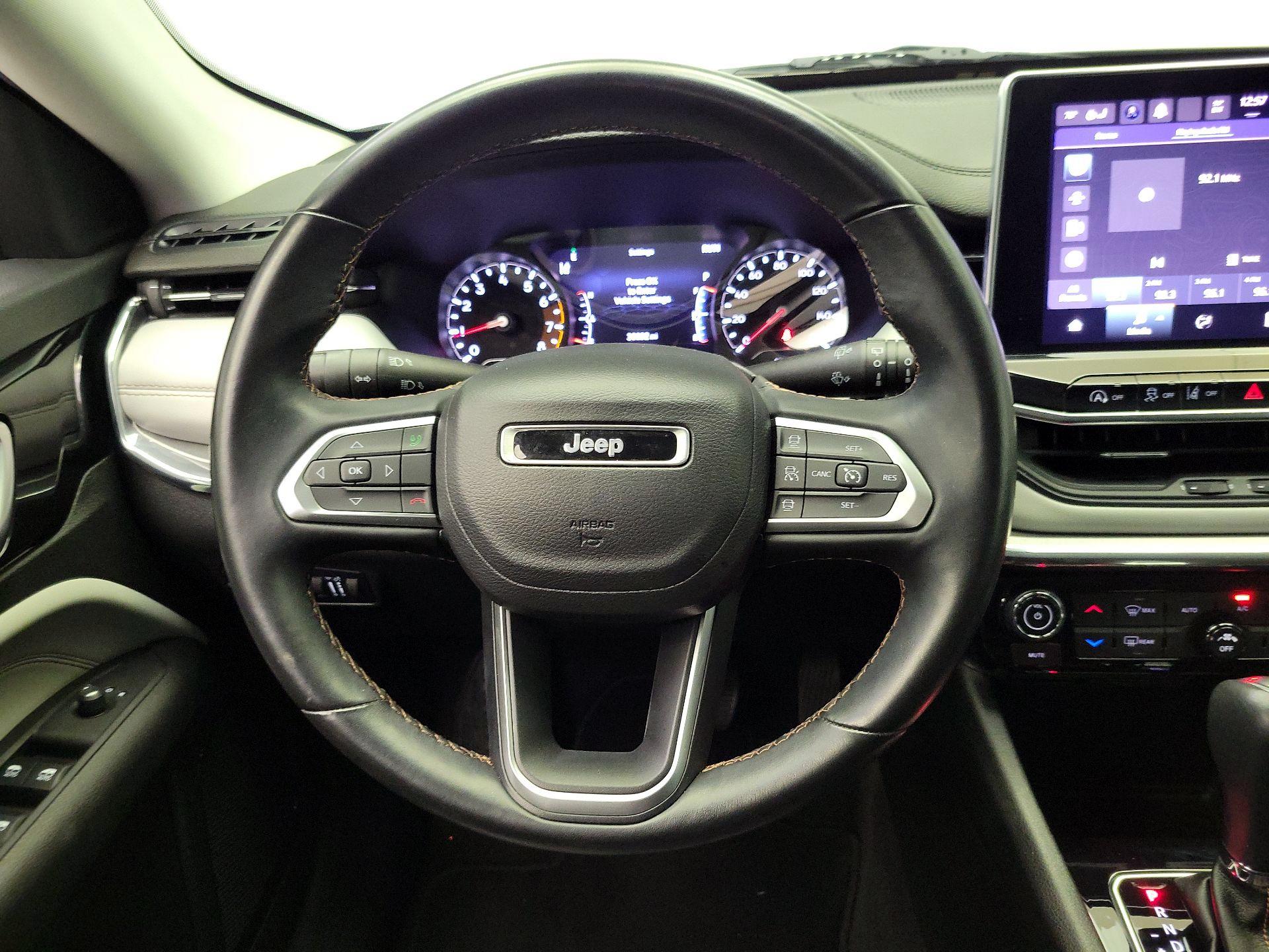 Thumbnail: 2022 Jeep Compass - 10