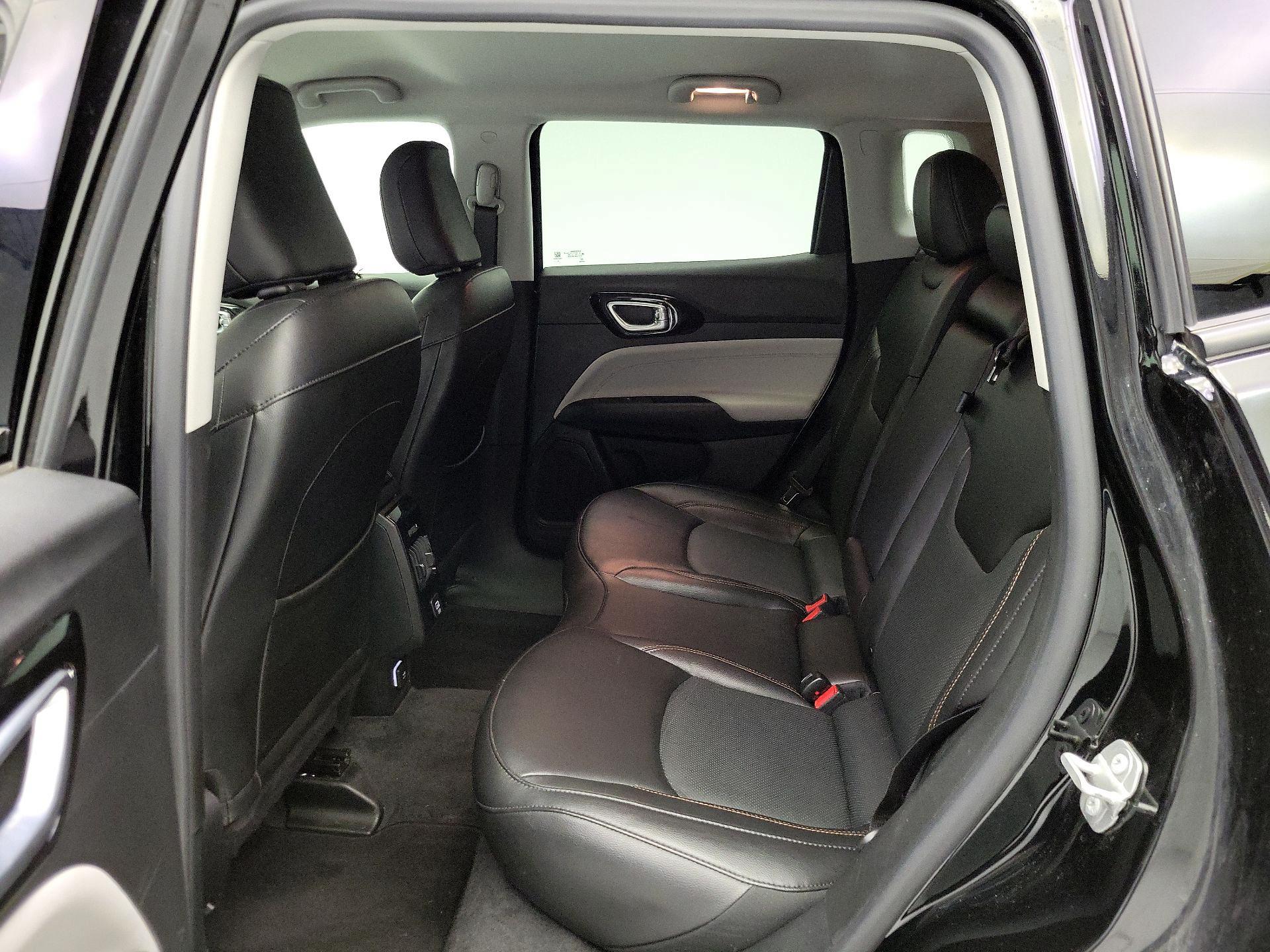 Thumbnail: 2022 Jeep Compass - 19