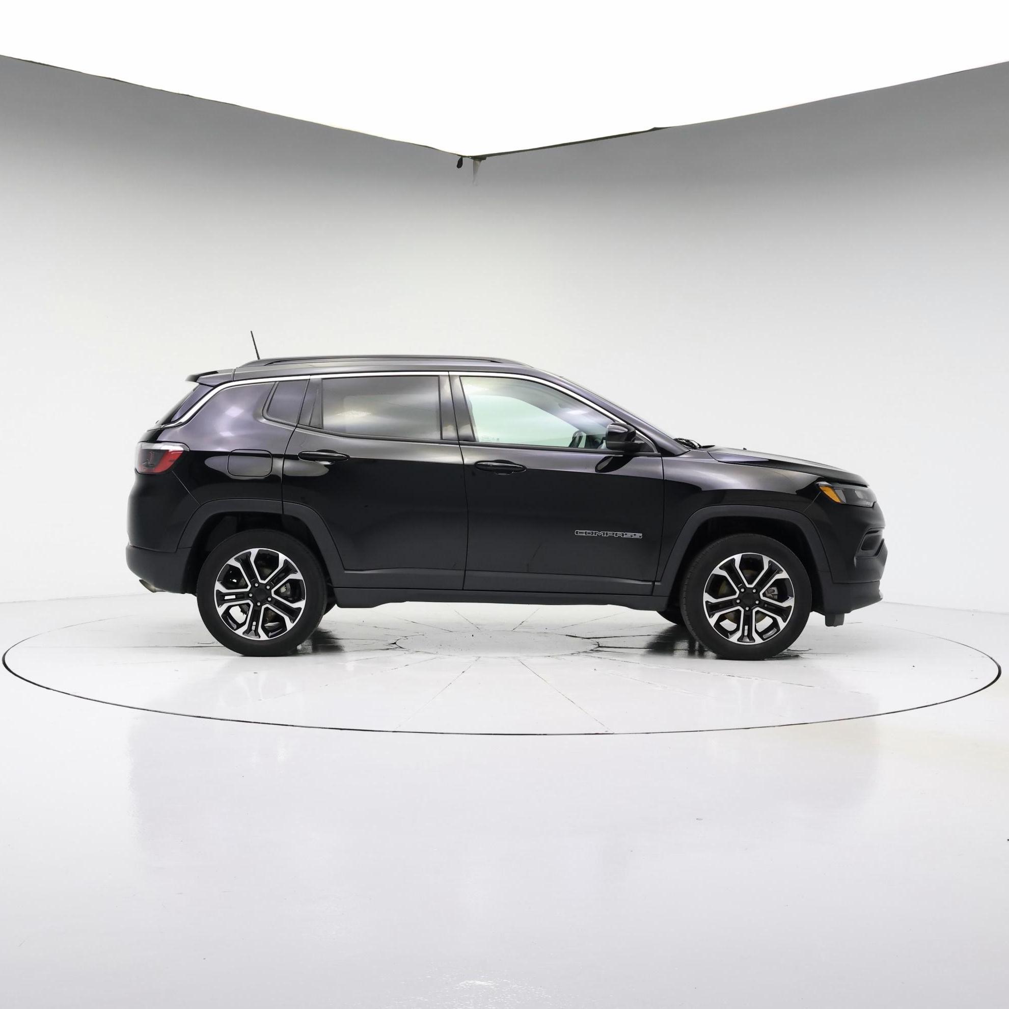 Thumbnail: 2022 Jeep Compass - 7