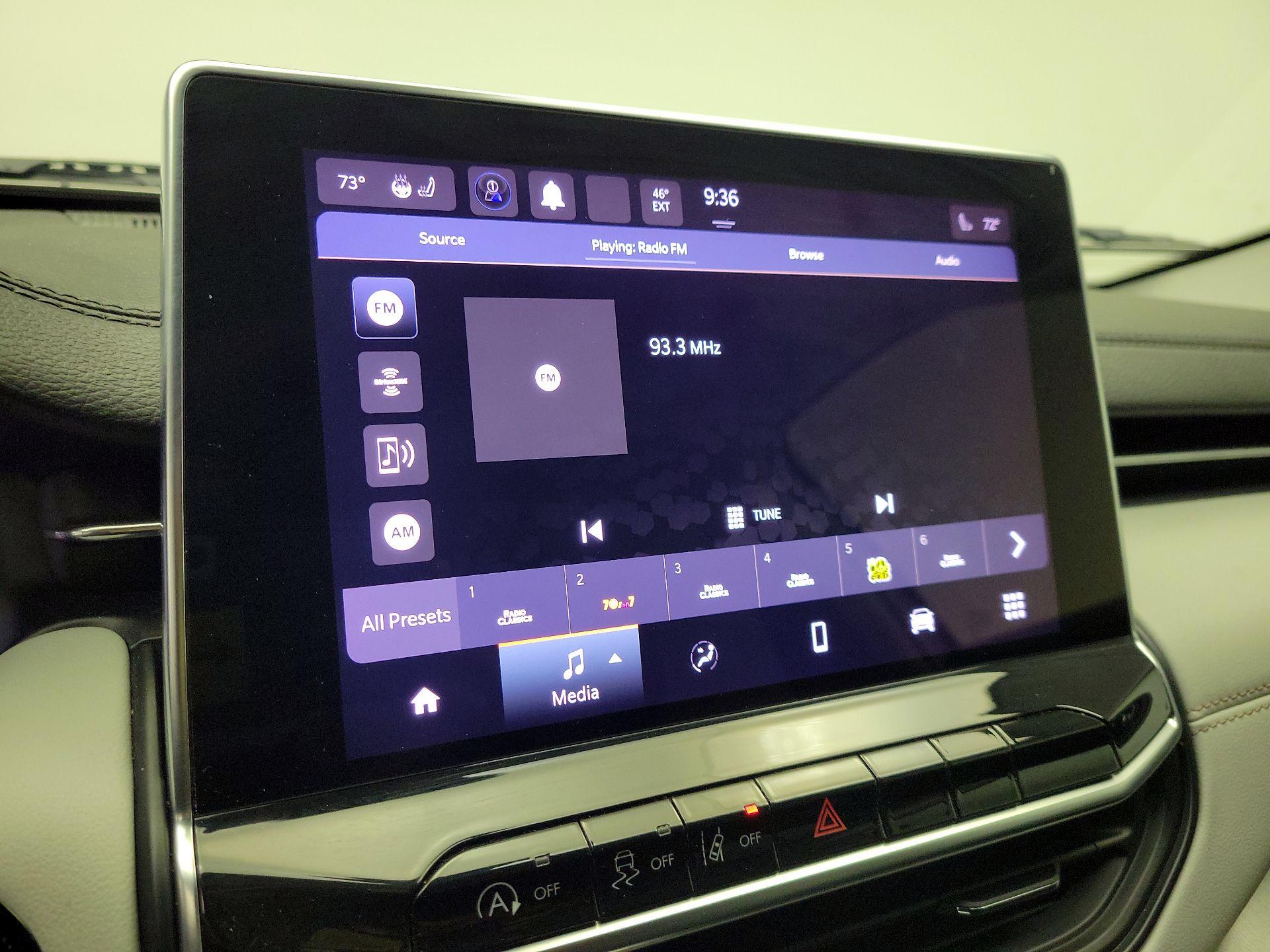 Thumbnail: 2022 Jeep Compass - 14