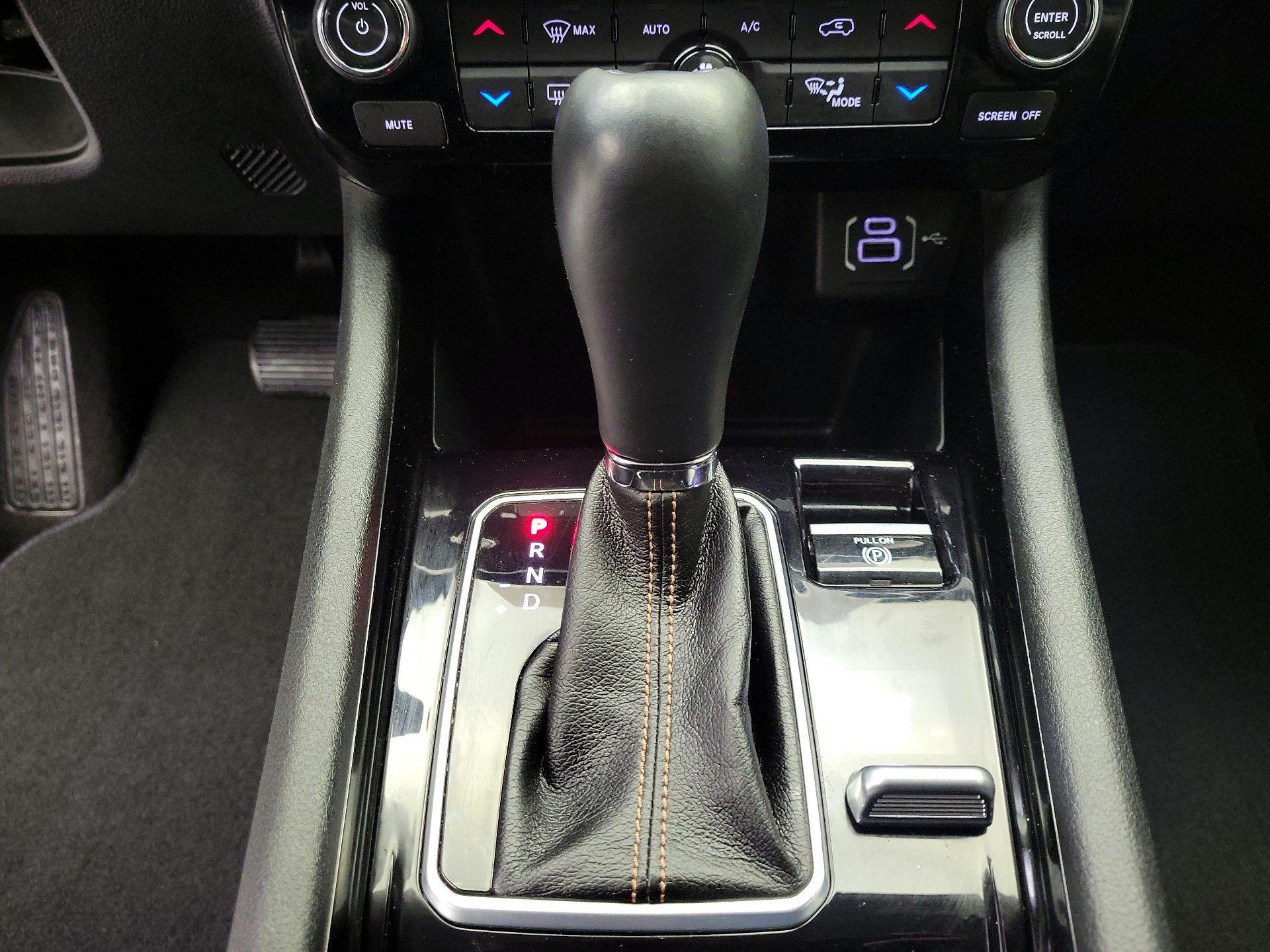 Thumbnail: 2022 Jeep Compass - 16