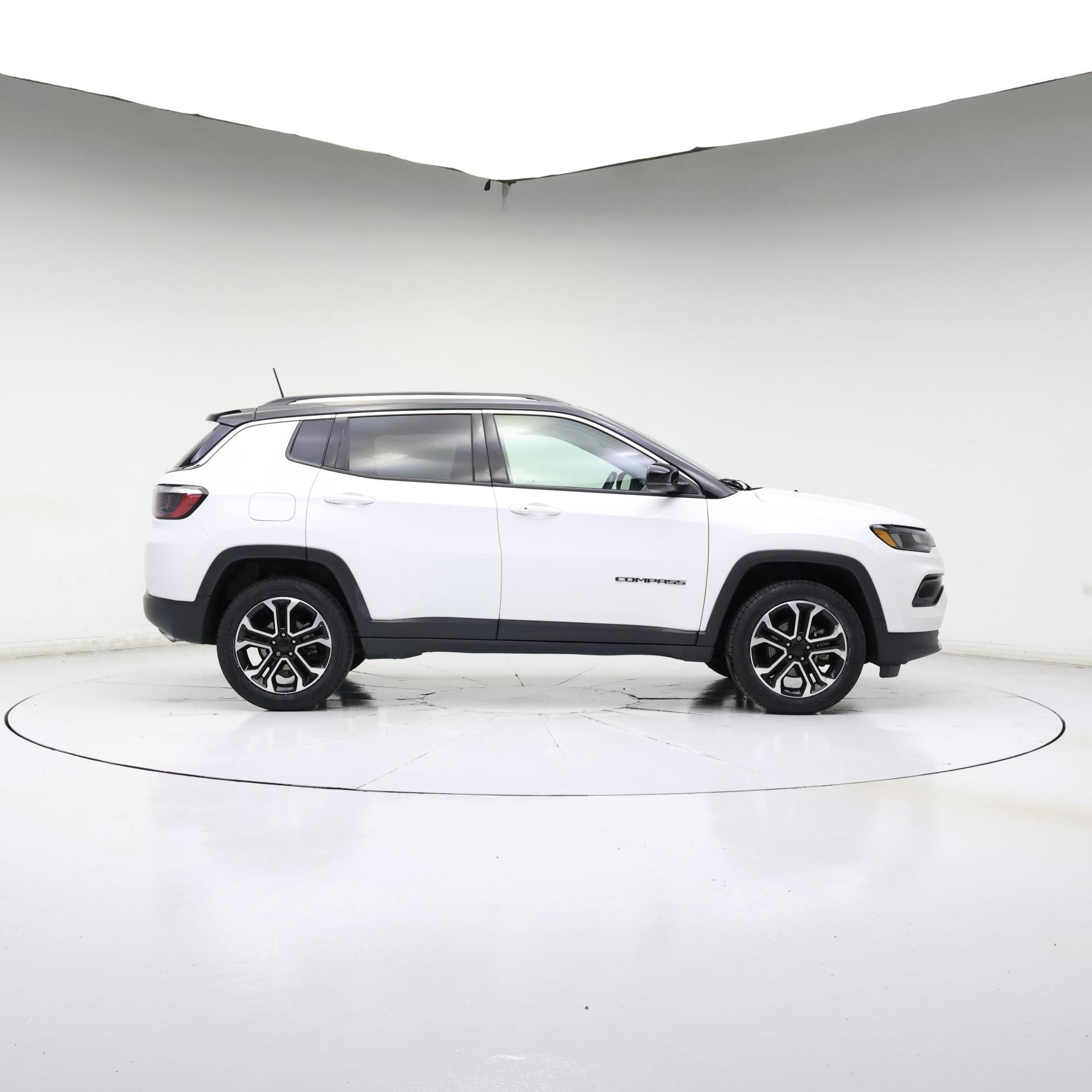 Thumbnail: 2022 Jeep Compass - 7