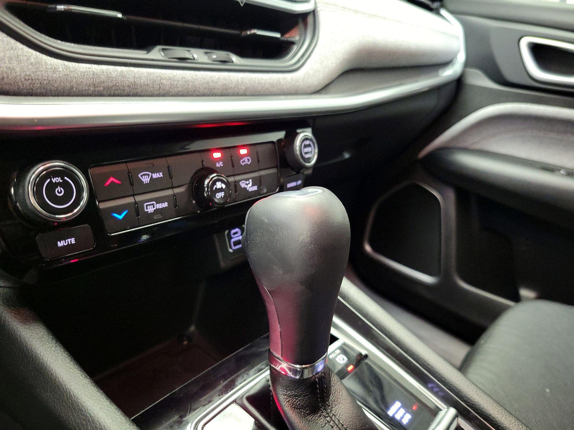 Thumbnail: 2022 Jeep Compass - 16