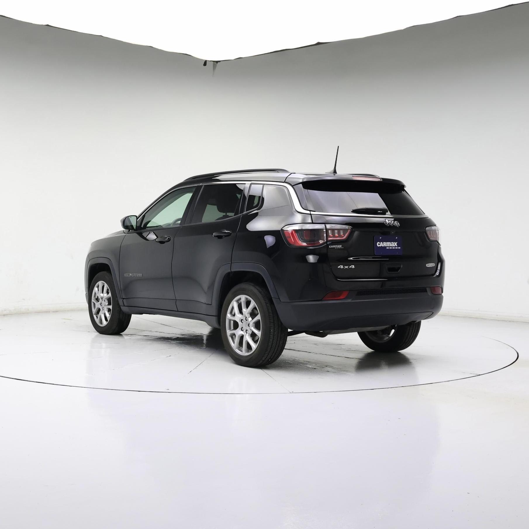 Thumbnail: 2022 Jeep Compass - 2