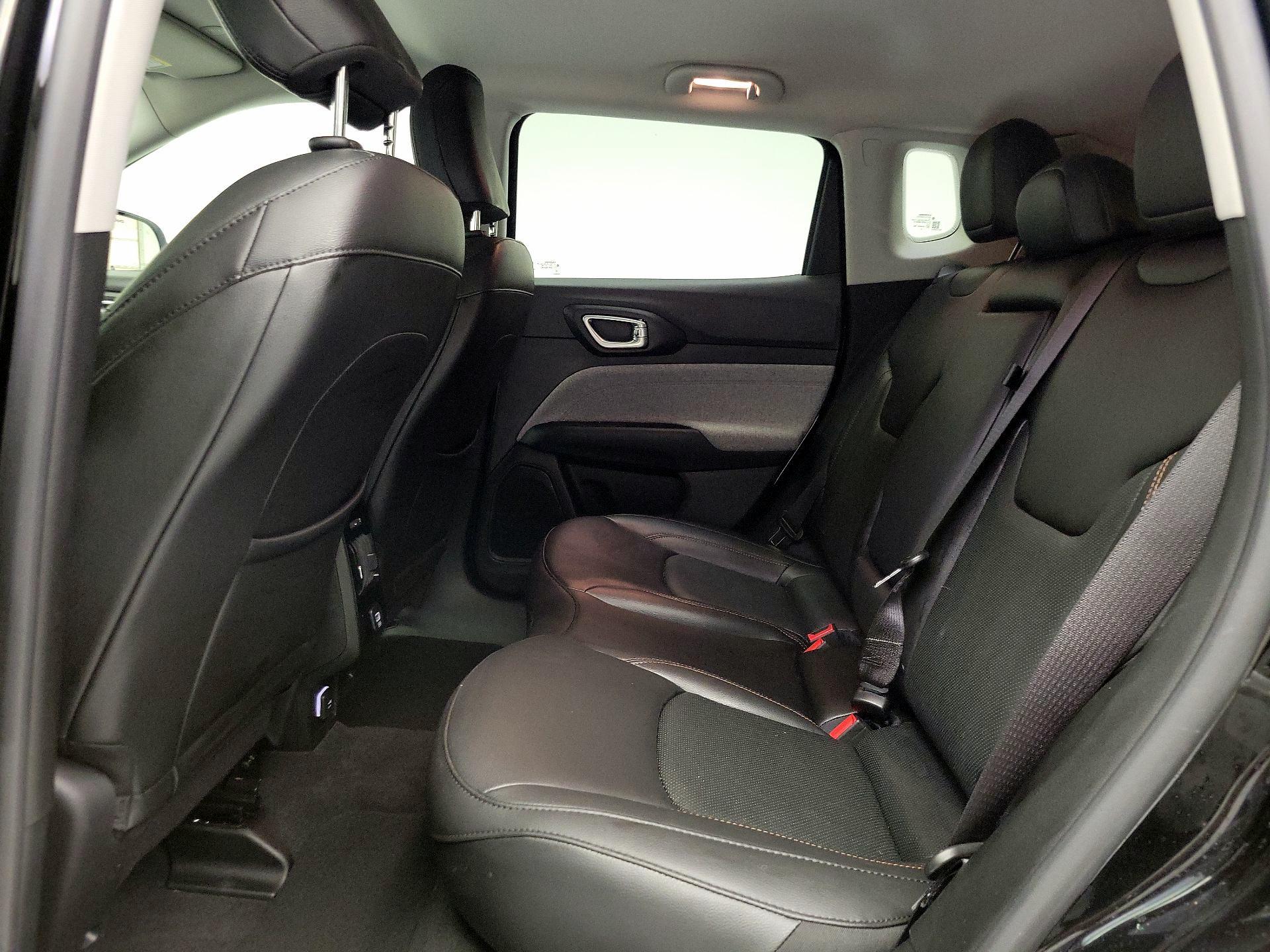 Thumbnail: 2022 Jeep Compass - 19