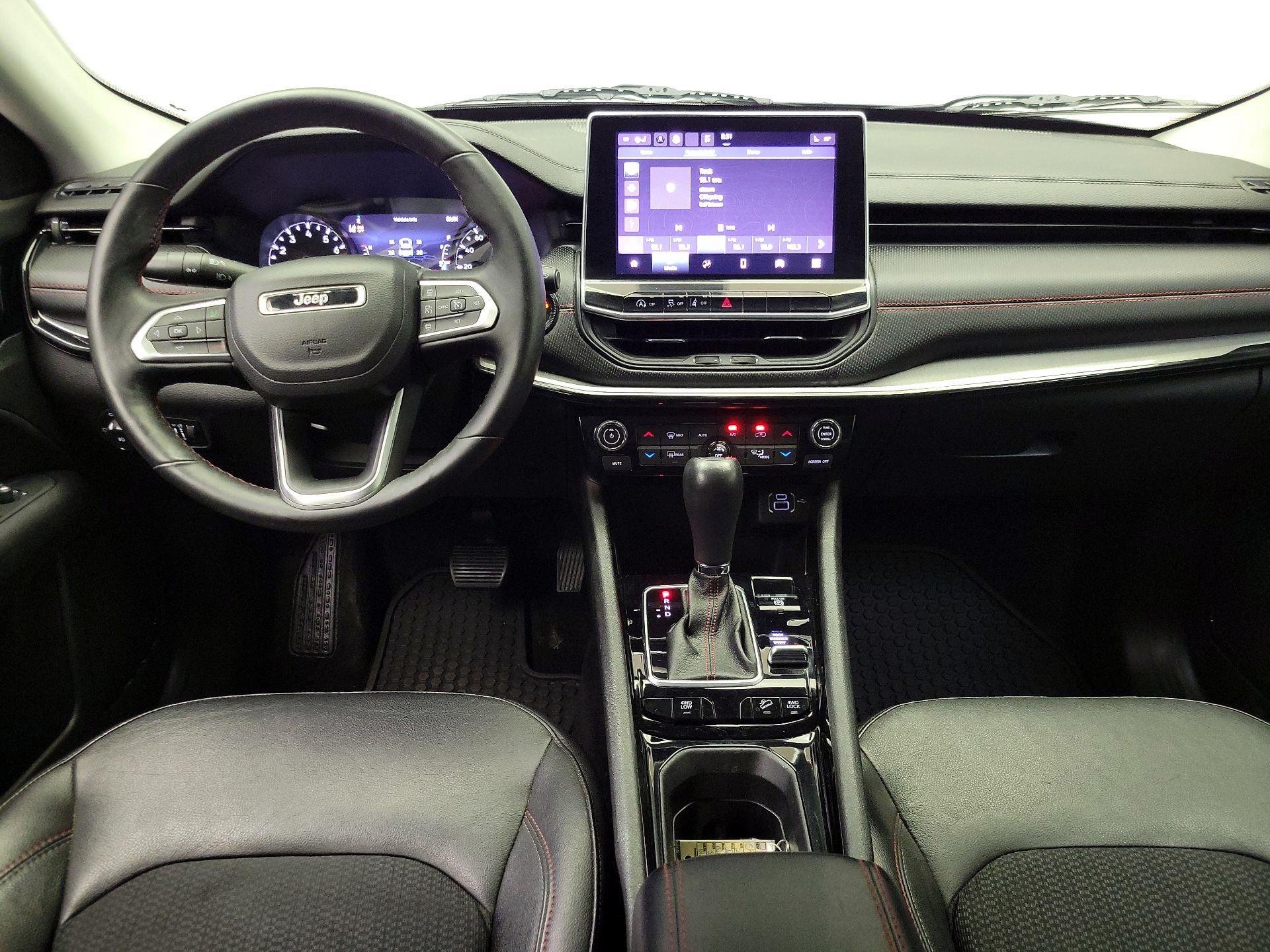 Thumbnail: 2022 Jeep Compass - 9