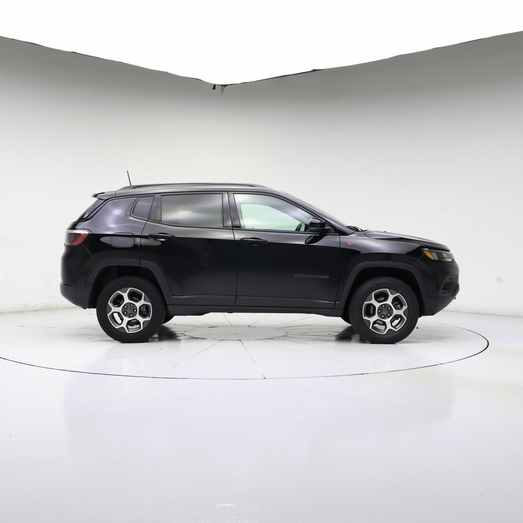 Thumbnail: 2022 Jeep Compass - 7