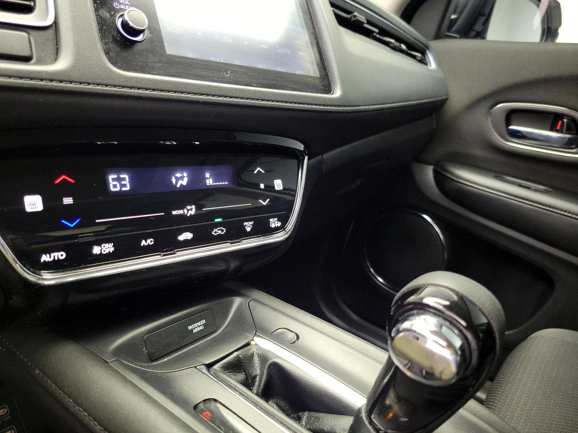 Thumbnail: 2021 Honda HR-V - 16