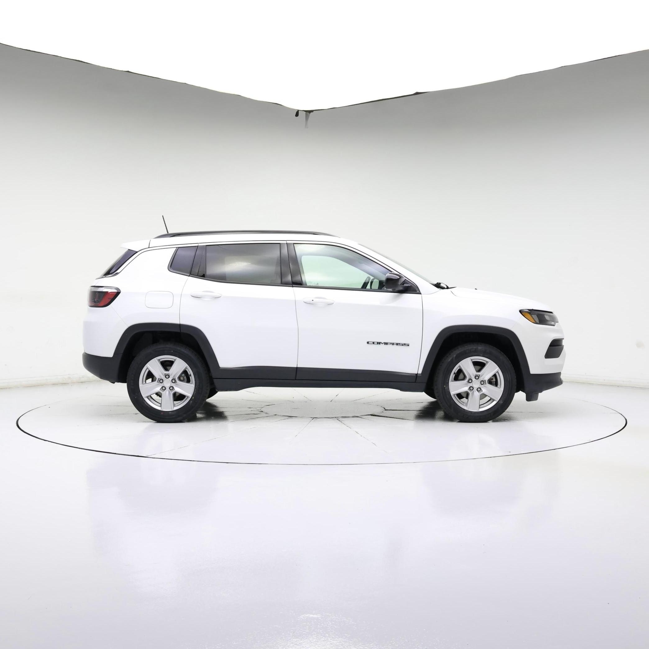 Thumbnail: 2022 Jeep Compass - 7