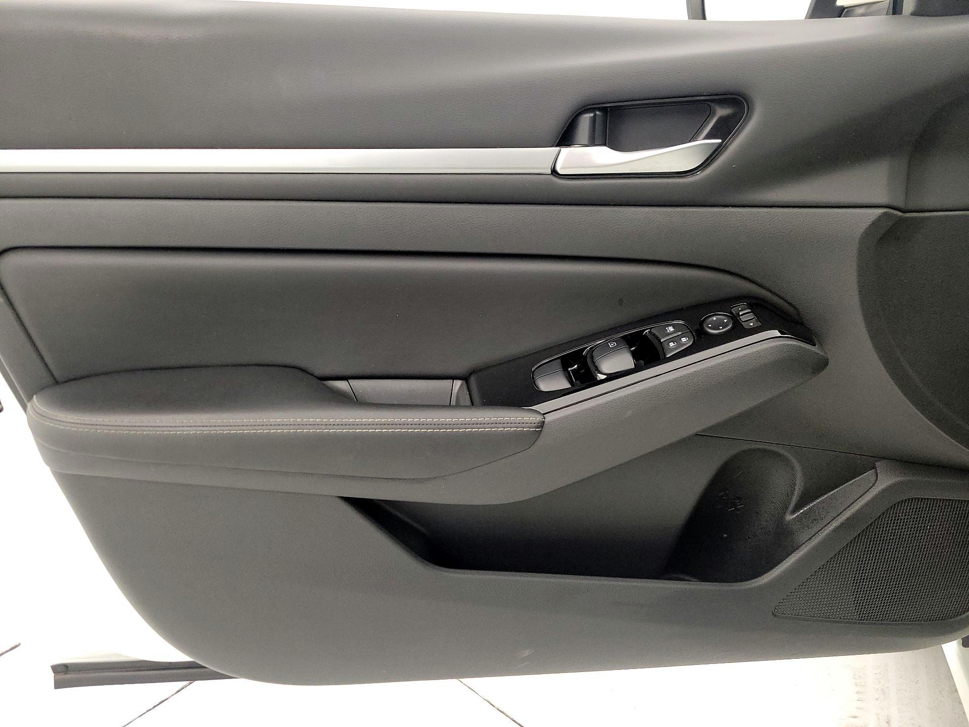 Thumbnail: 2023 Nissan Altima - 12