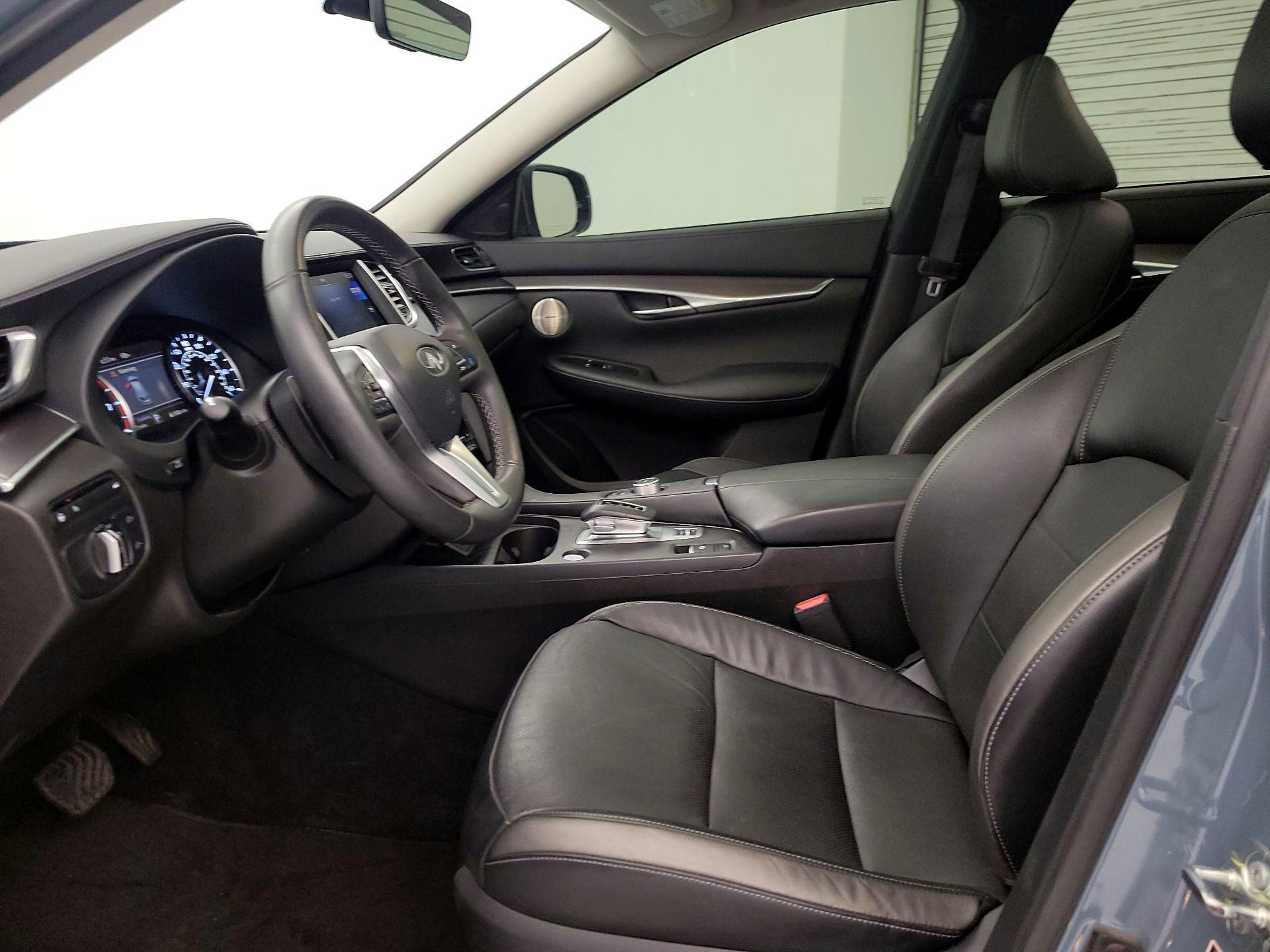 Thumbnail: 2023 INFINITI QX50 - 11