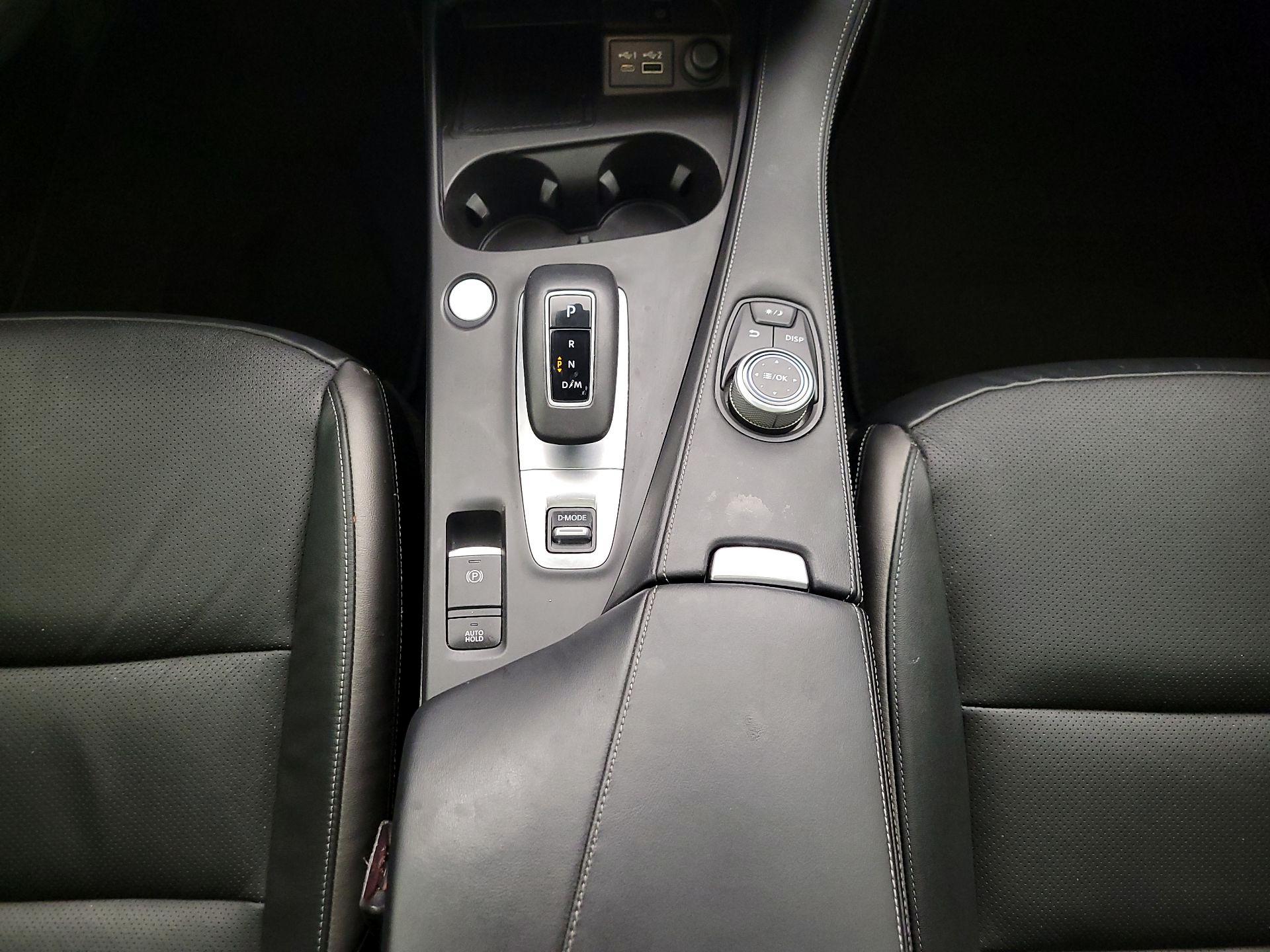 Thumbnail: 2023 INFINITI QX50 - 17