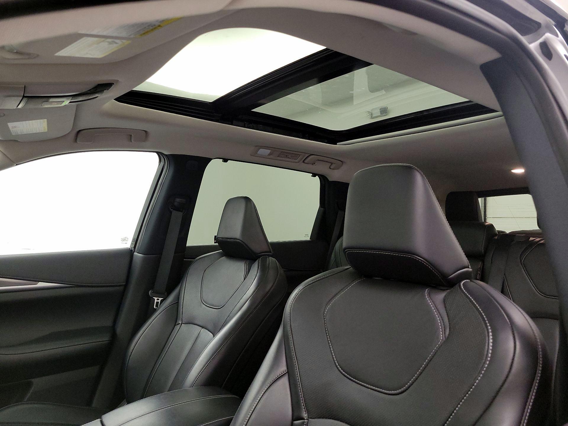 Thumbnail: 2023 INFINITI QX60 - 20