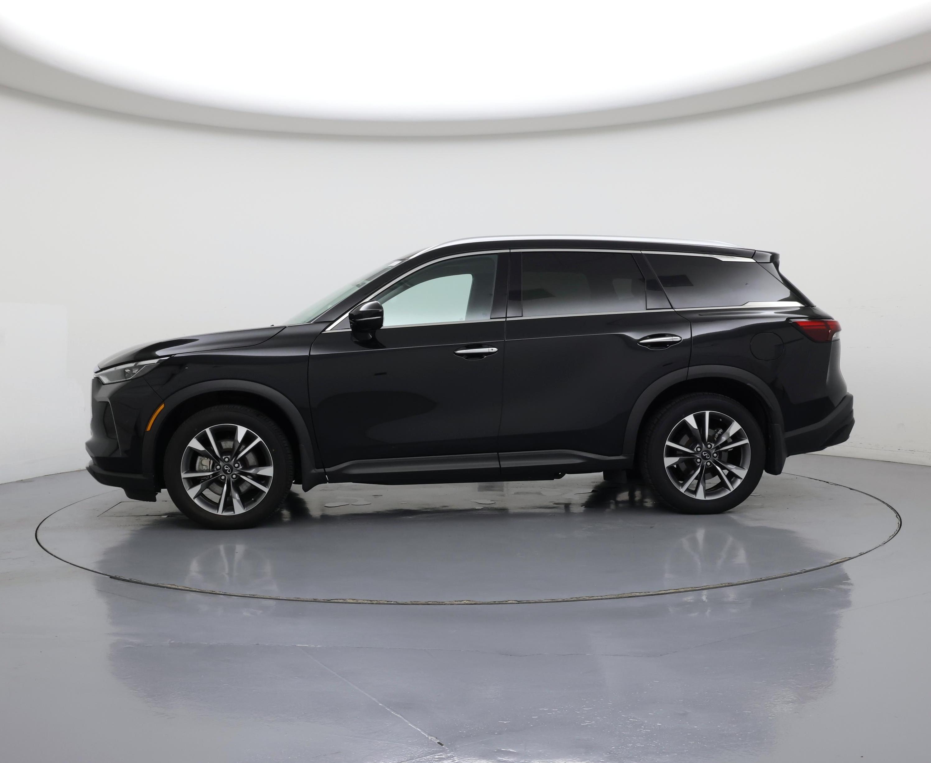 Thumbnail: 2023 INFINITI QX60 - 3