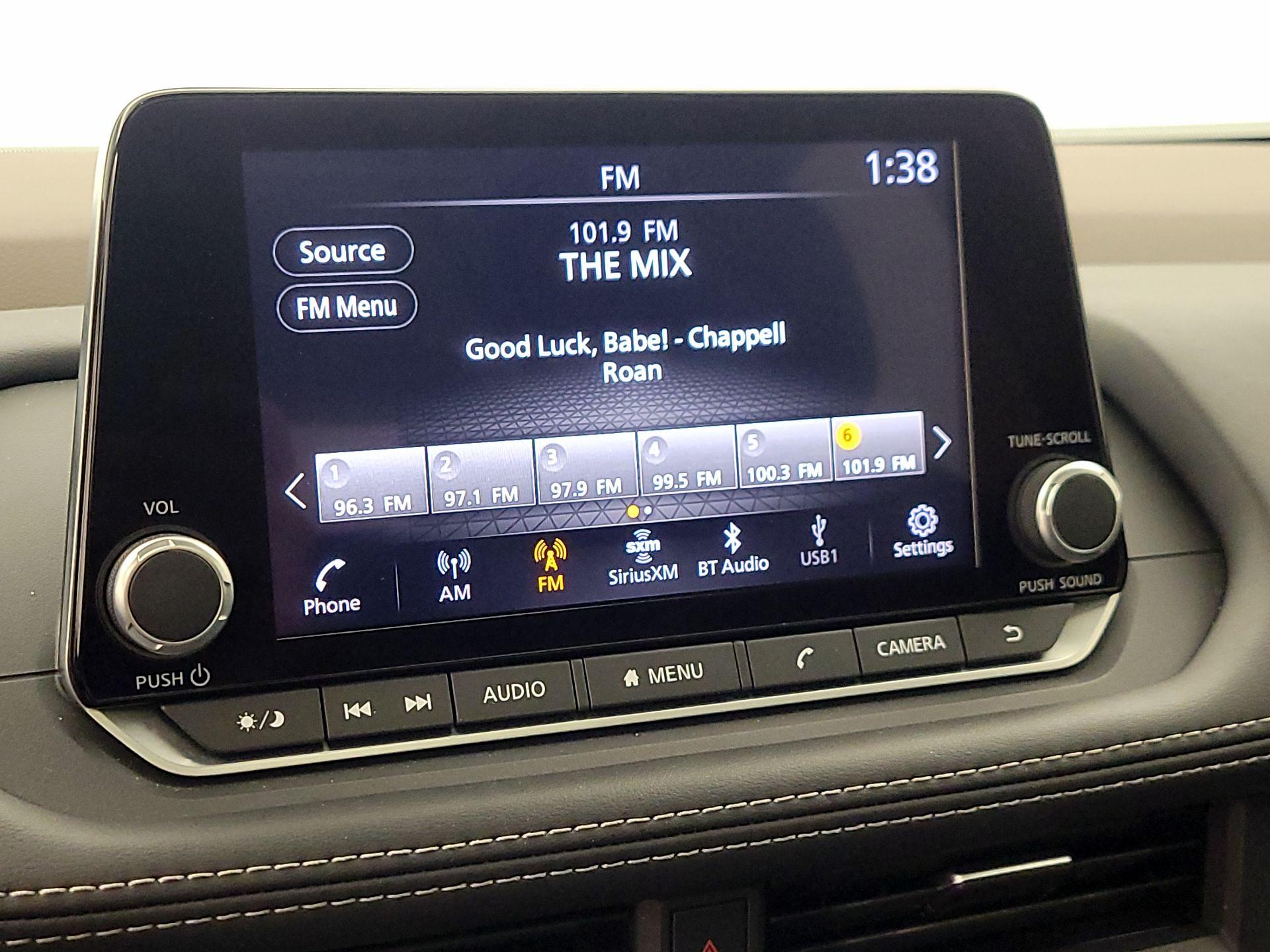 Thumbnail: 2023 Nissan Rogue - 15