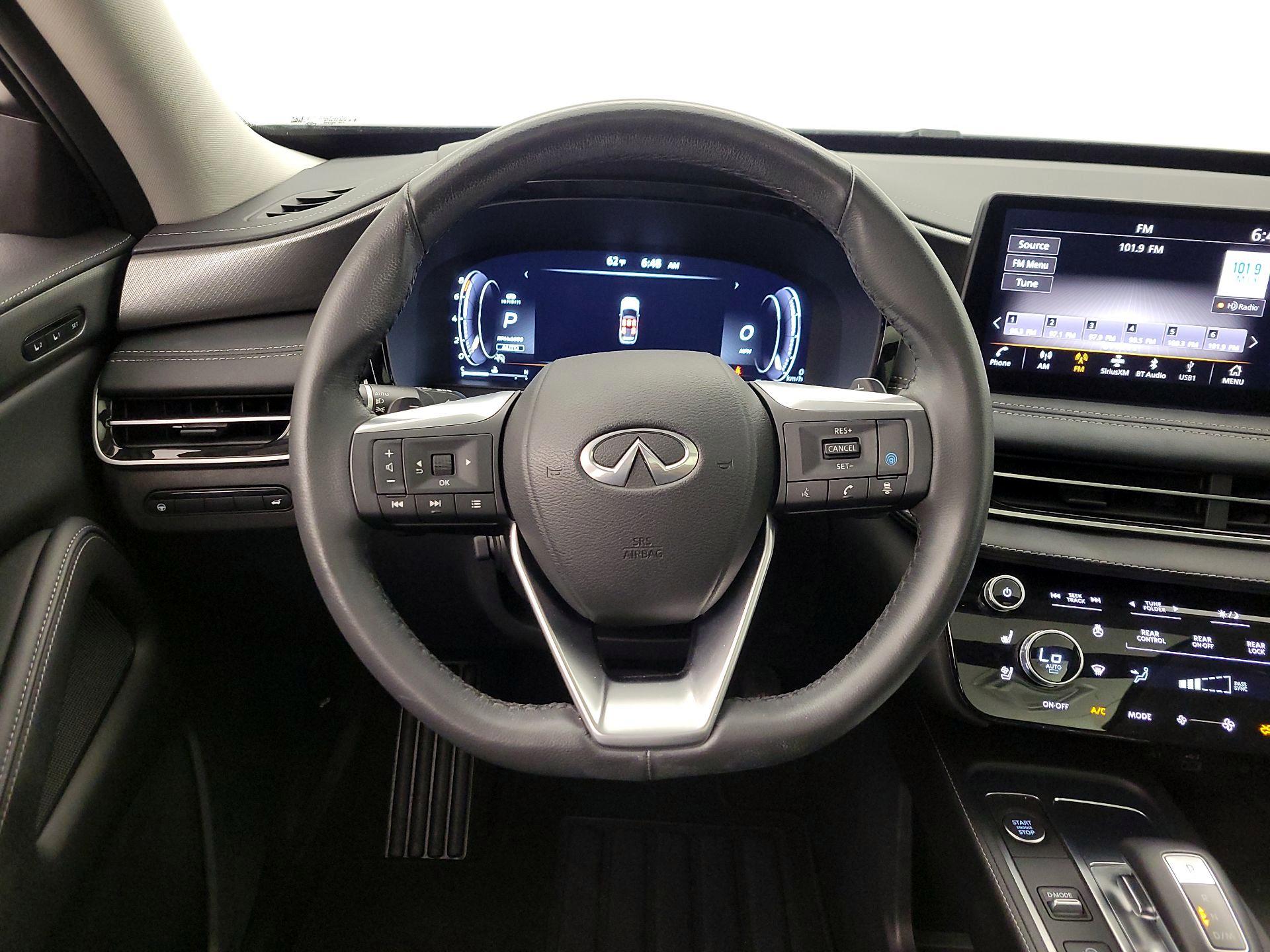 Thumbnail: 2023 INFINITI QX60 - 10