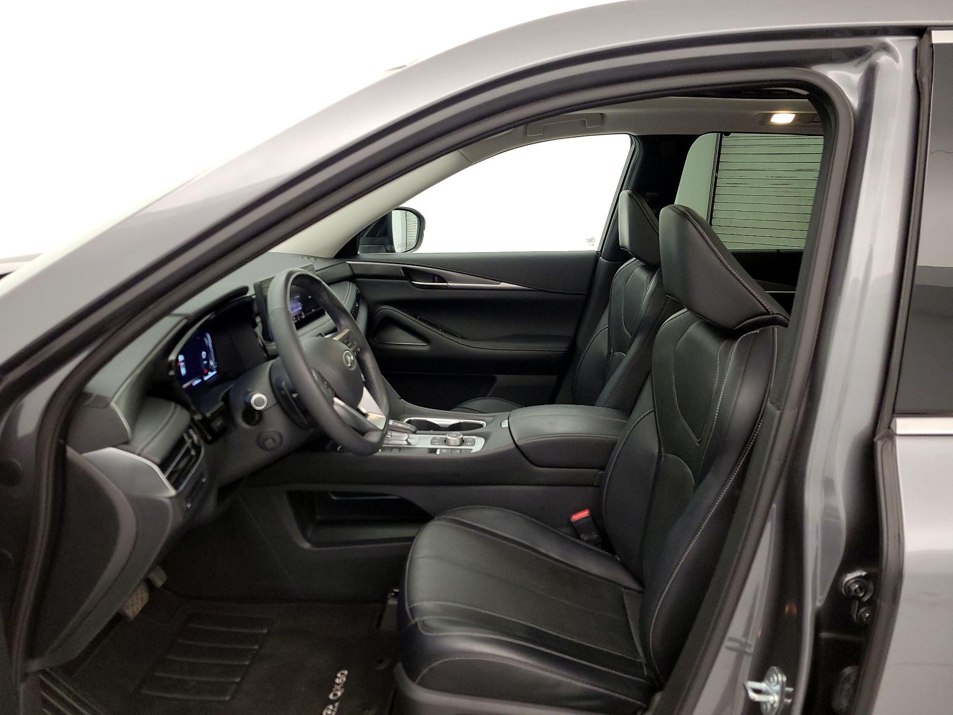 Thumbnail: 2023 INFINITI QX60 - 11