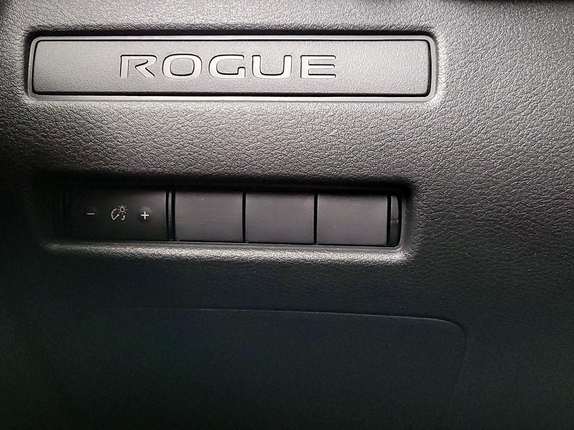 Thumbnail: 2023 Nissan Rogue - 13