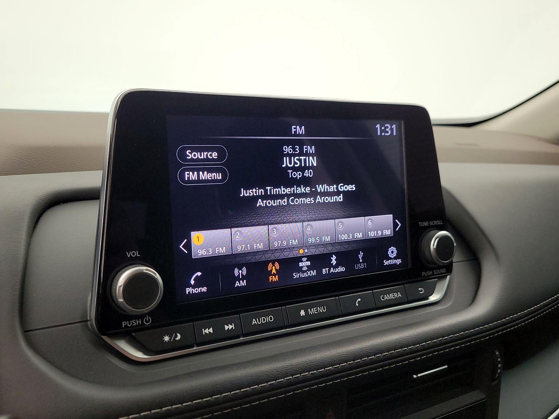 Thumbnail: 2023 Nissan Rogue - 15