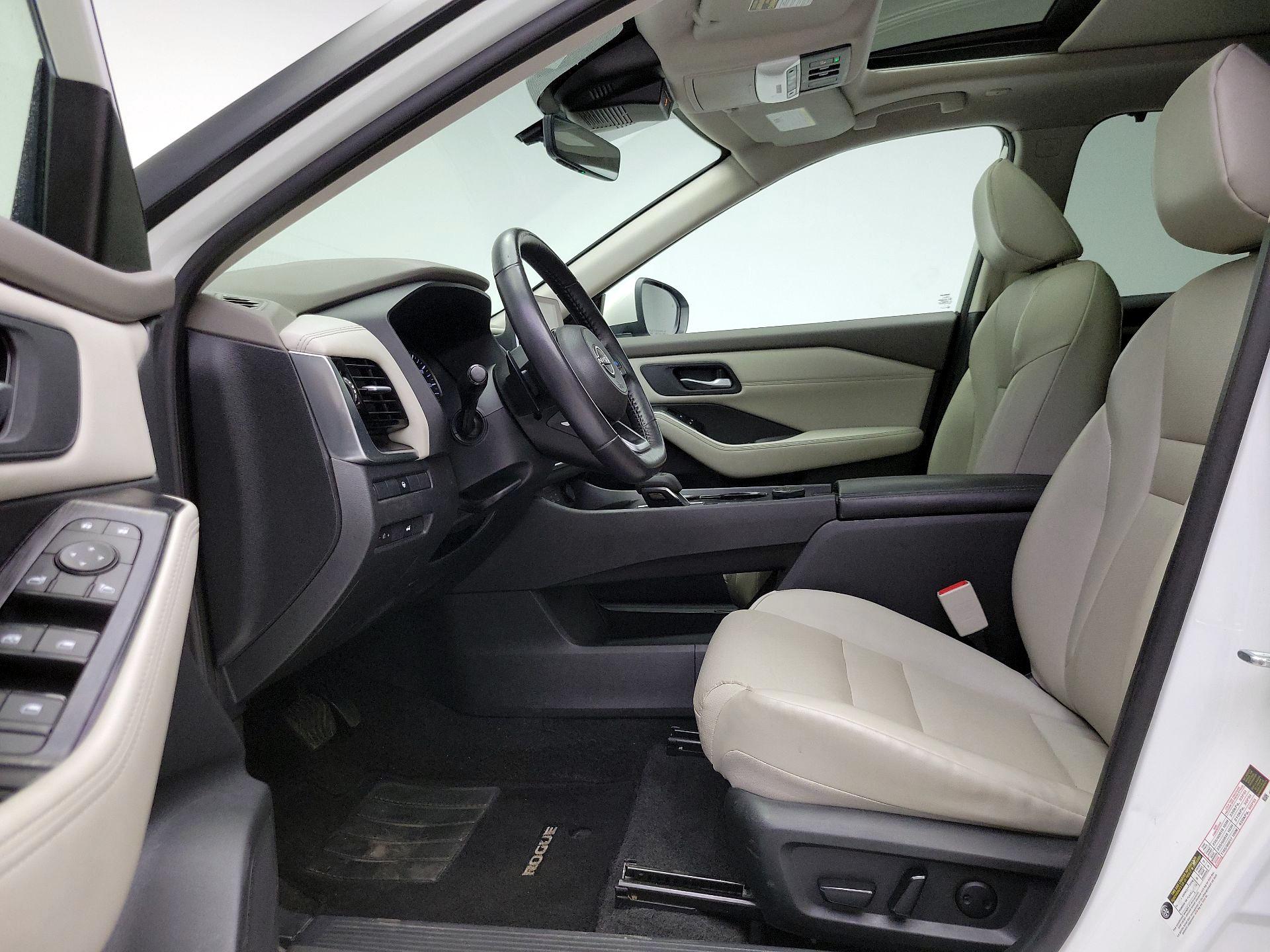 Thumbnail: 2022 Nissan Rogue - 11