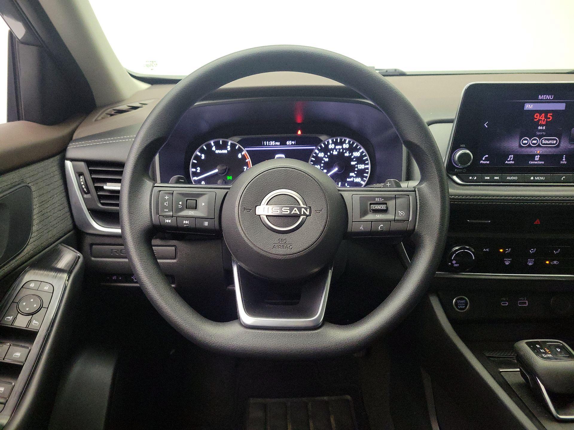 Thumbnail: 2023 Nissan Rogue - 10