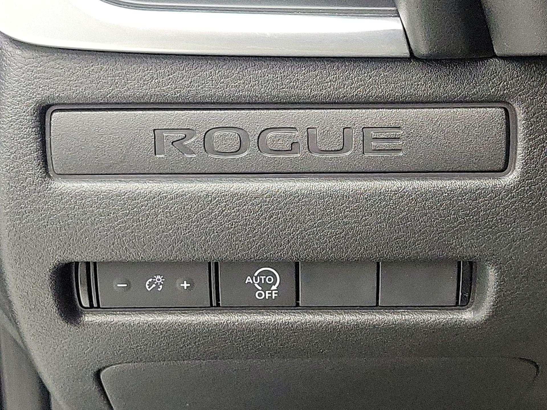Thumbnail: 2023 Nissan Rogue - 13