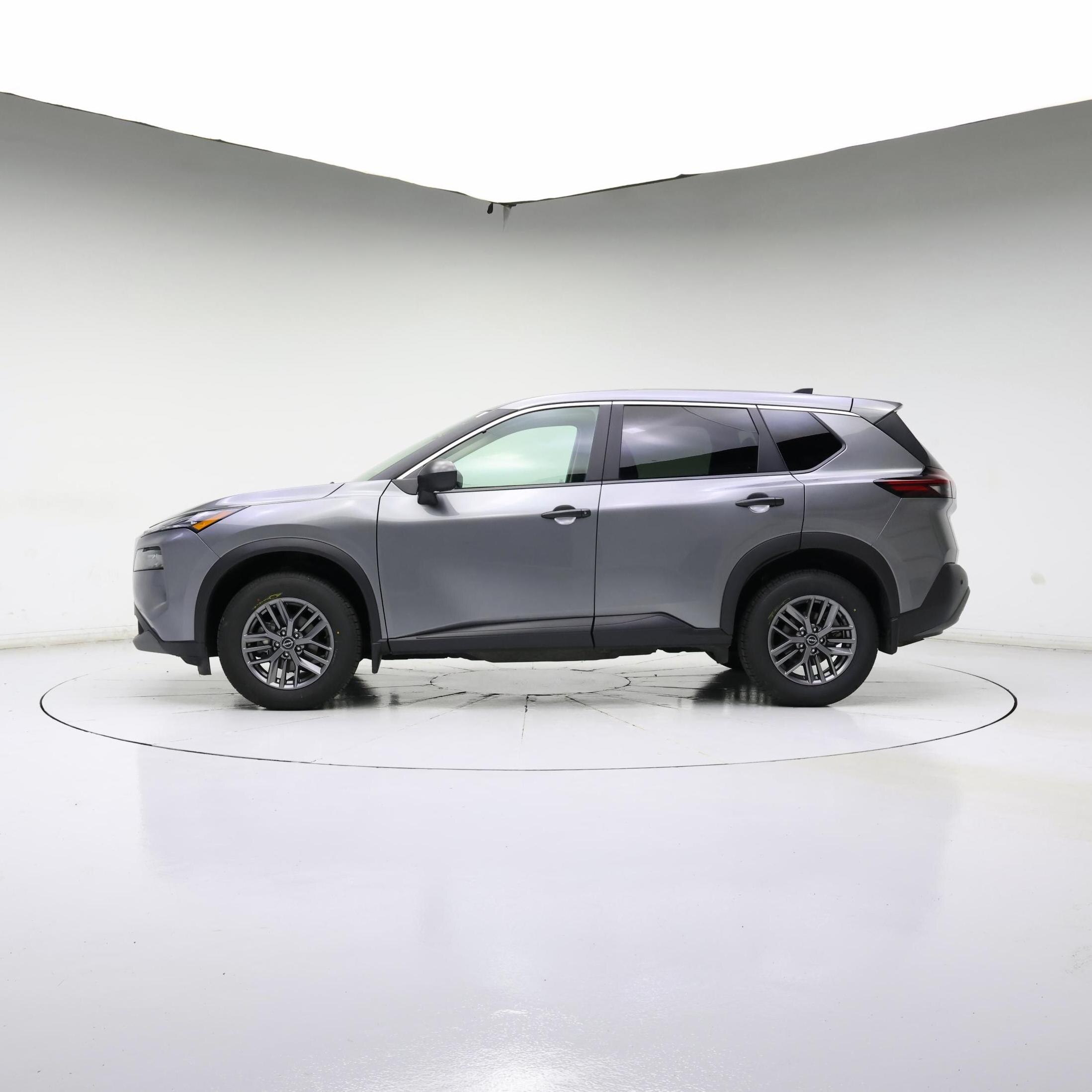 Thumbnail: 2023 Nissan Rogue - 3