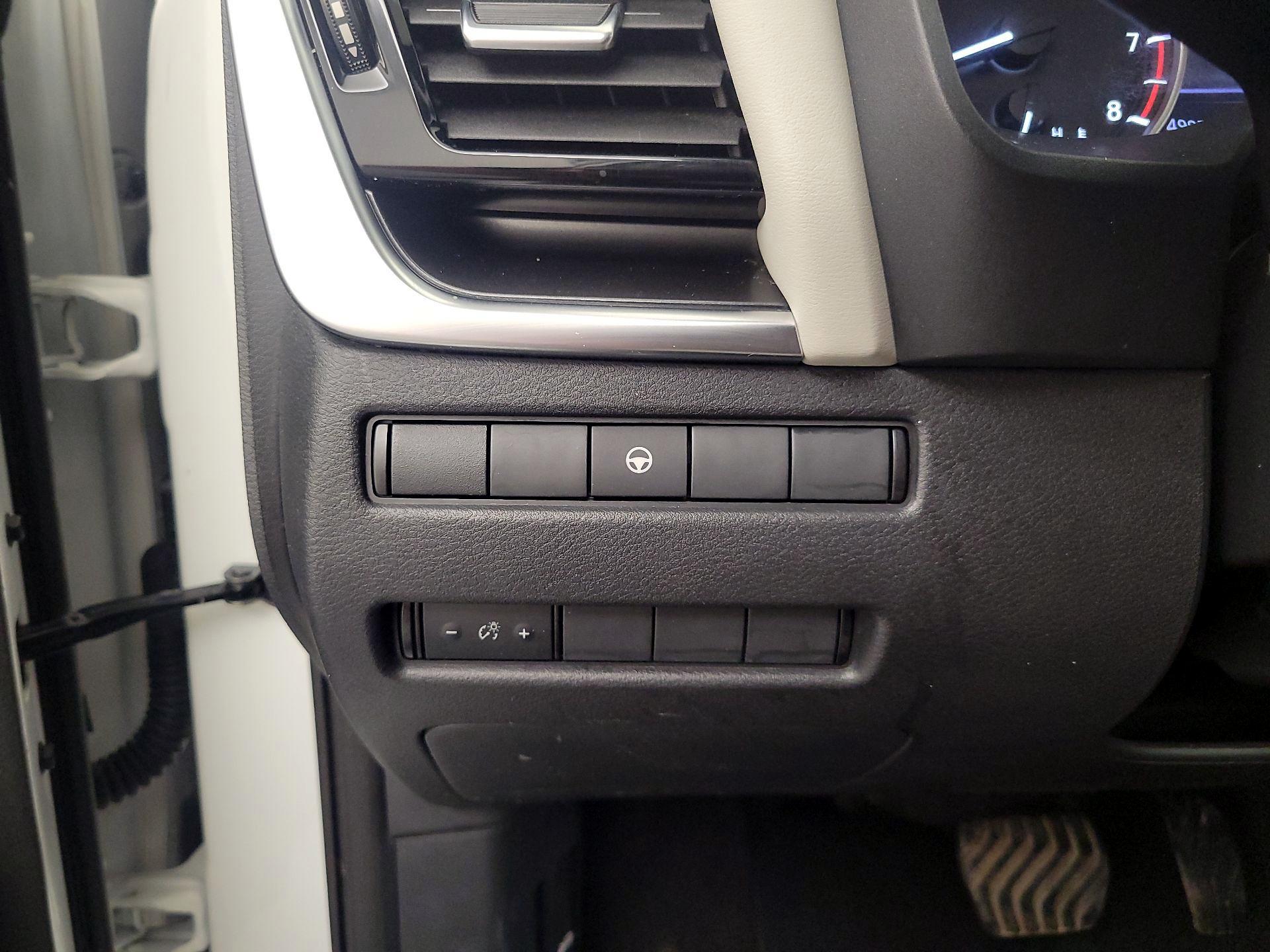 Thumbnail: 2023 Nissan Rogue - 13