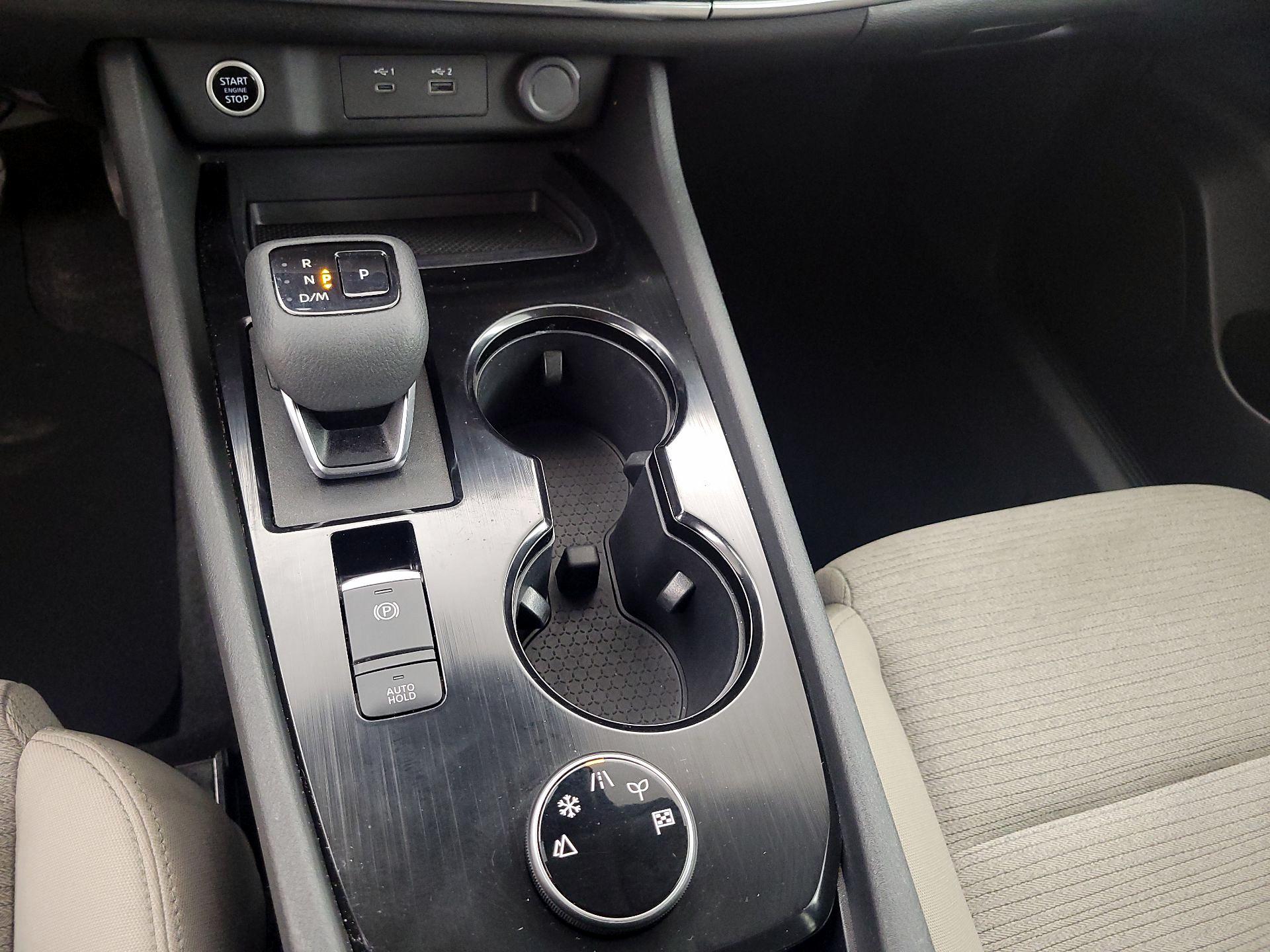 Thumbnail: 2023 Nissan Rogue - 17