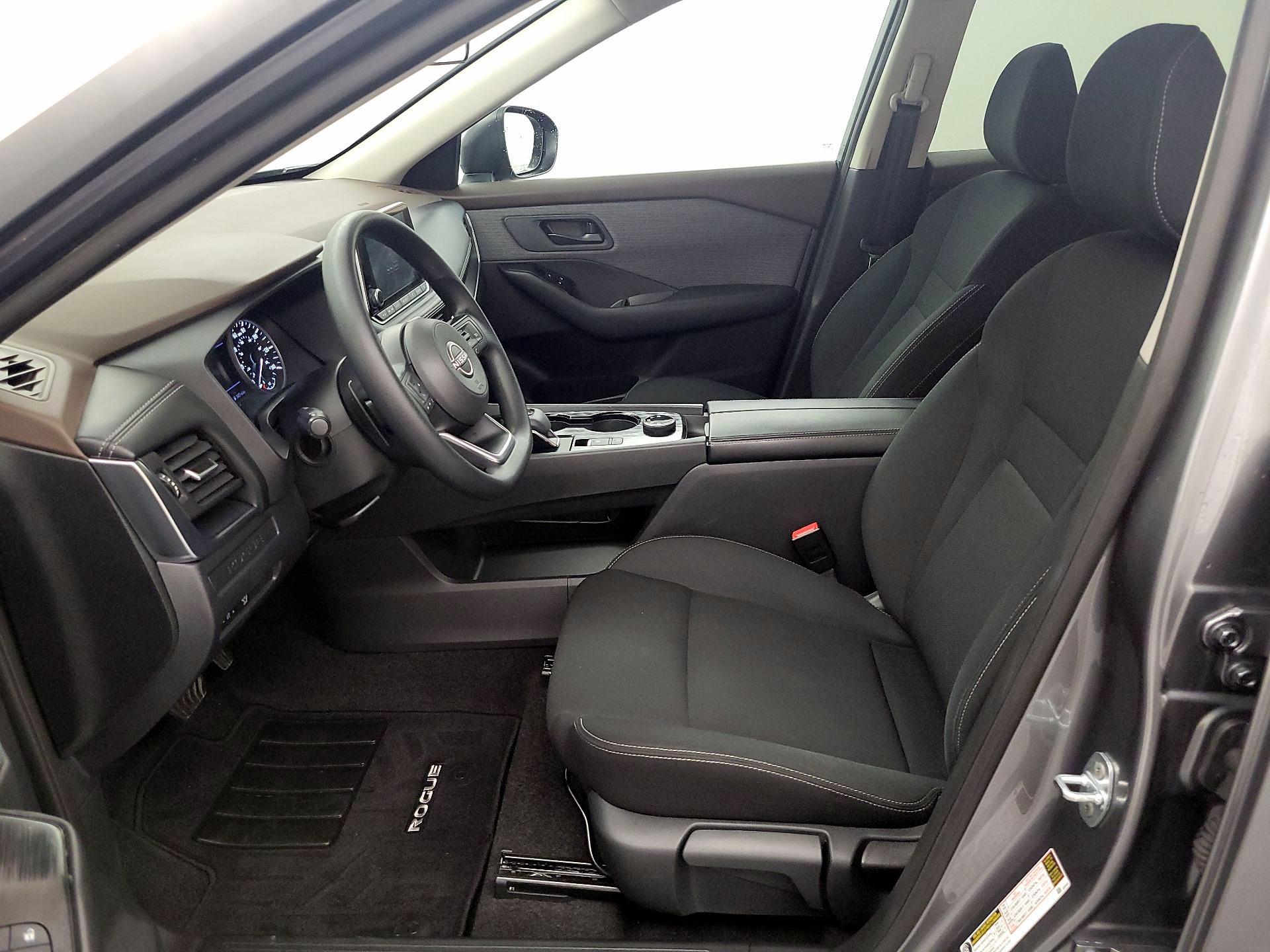 Thumbnail: 2023 Nissan Rogue - 11