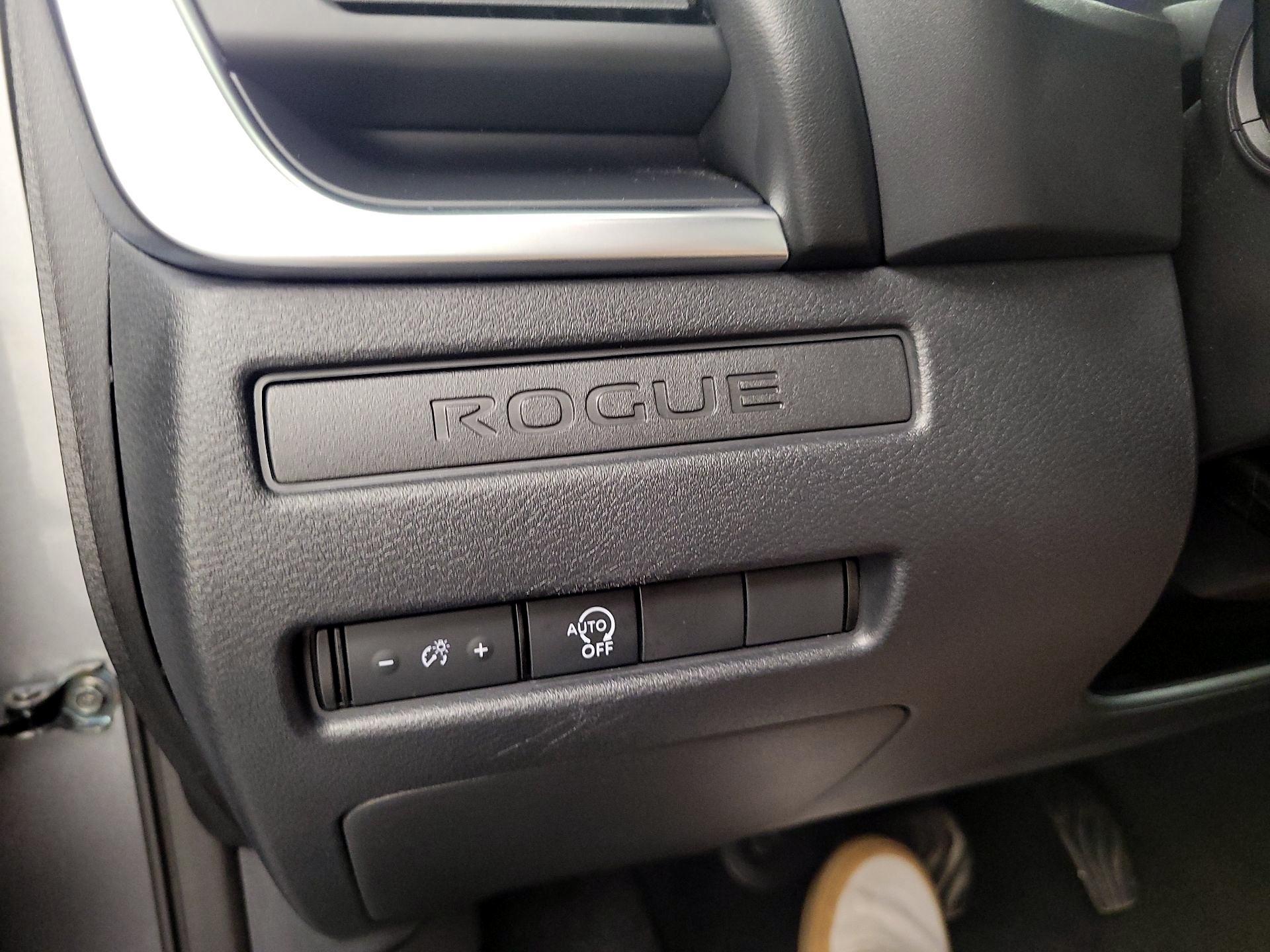 Thumbnail: 2023 Nissan Rogue - 13