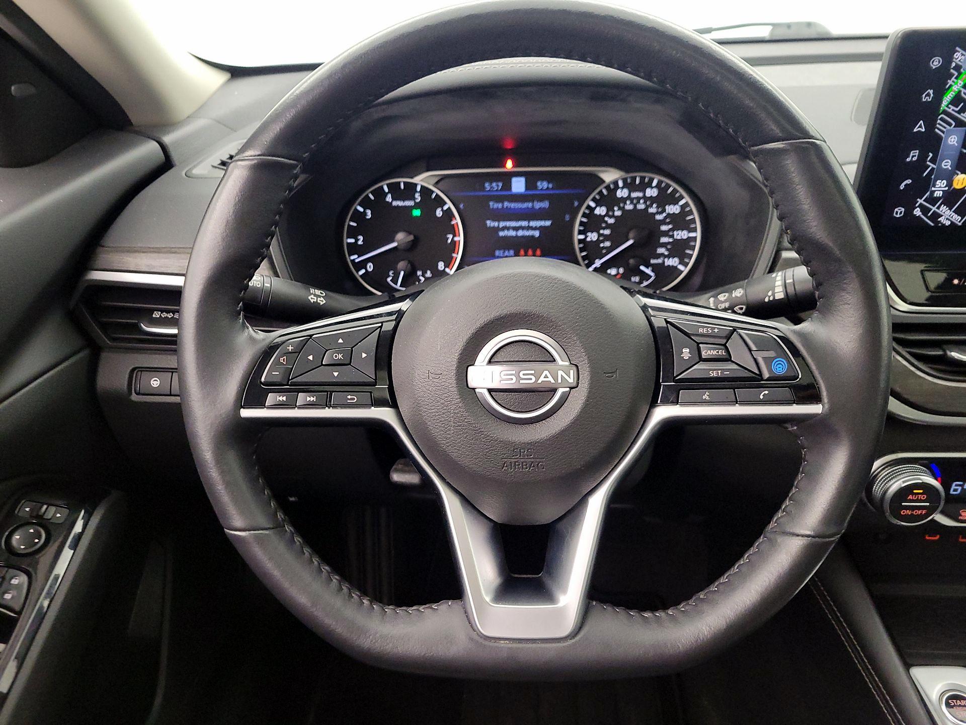 Thumbnail: 2023 Nissan Altima - 10